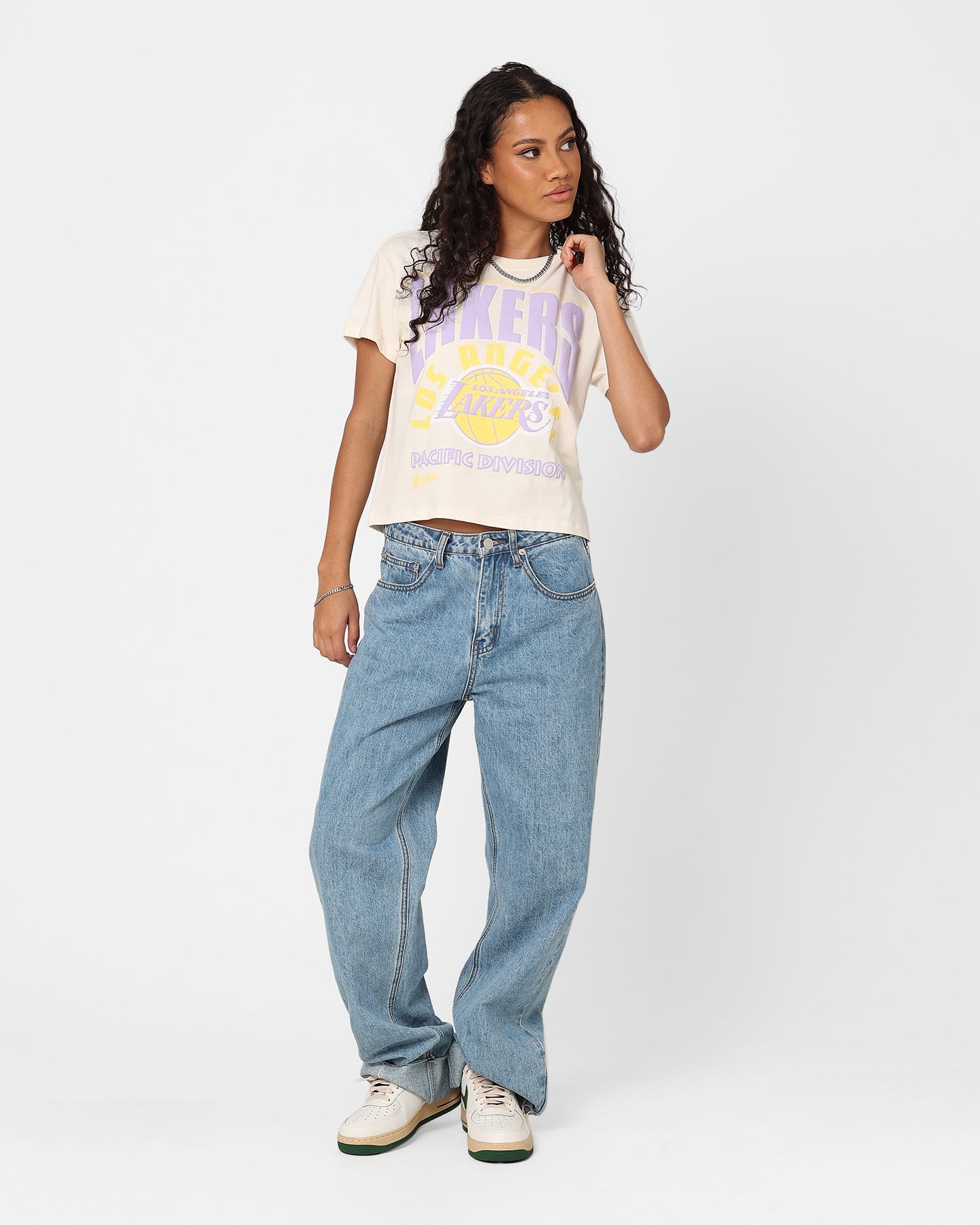 Mitchell & Ness Women's Los Angeles Lakers Baby T-Shirt Unbleached