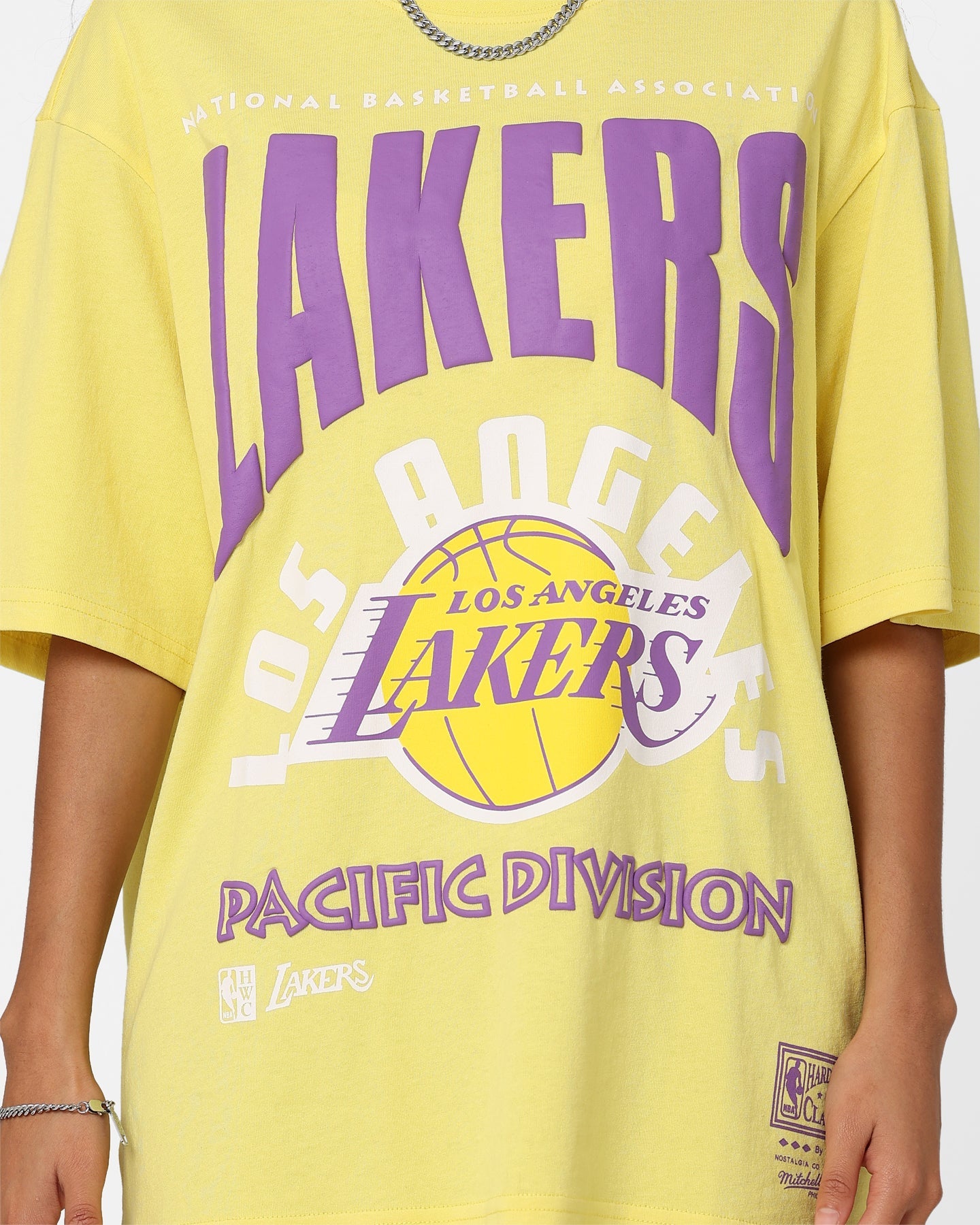 Mitchell & Ness Women's Los Angeles Lakers Puff T-Shirt Yellow