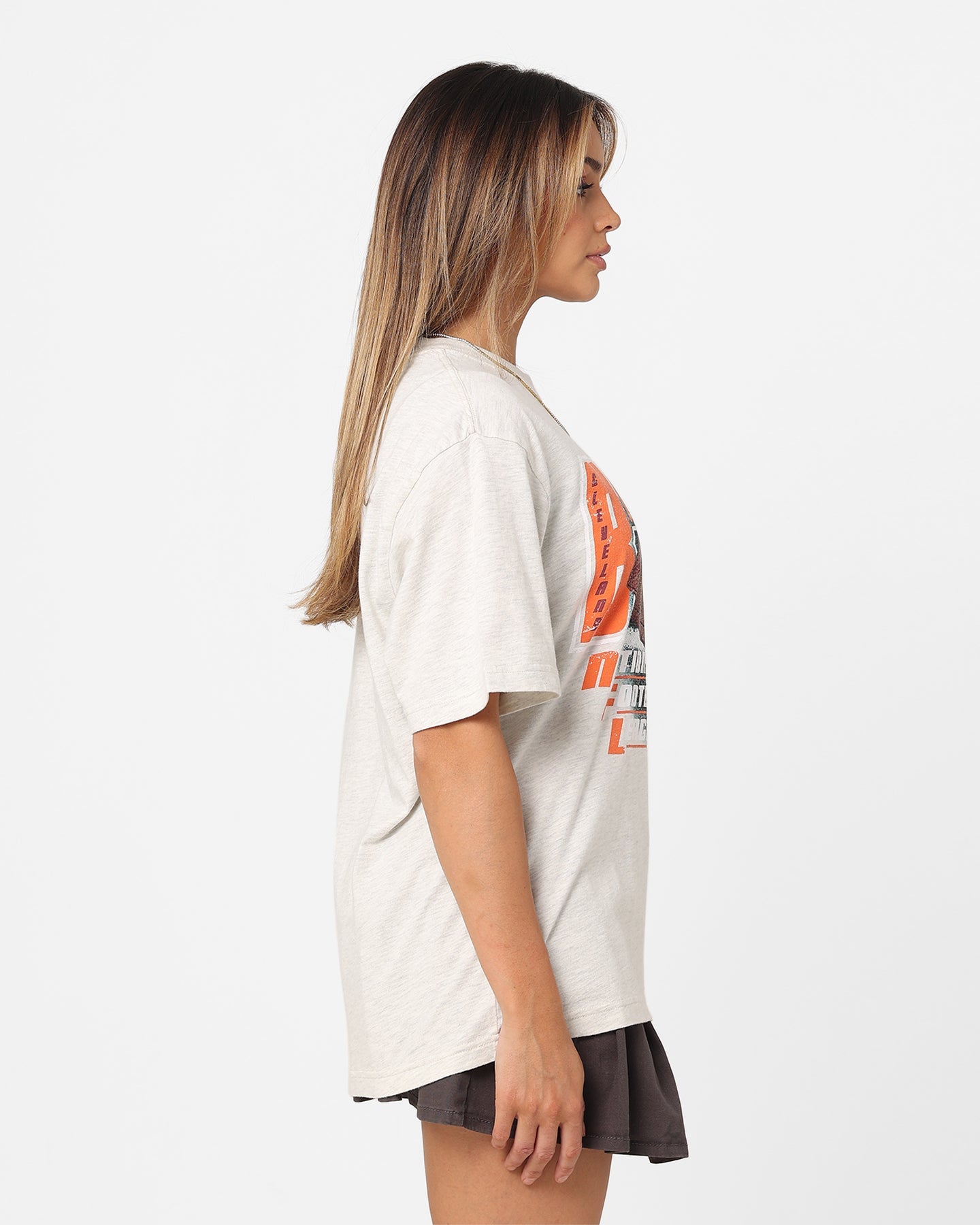 Mitchell & Ness Women's Cleveland Browns Vintage Superbowl Champ T-Shirt Vintage White Marle