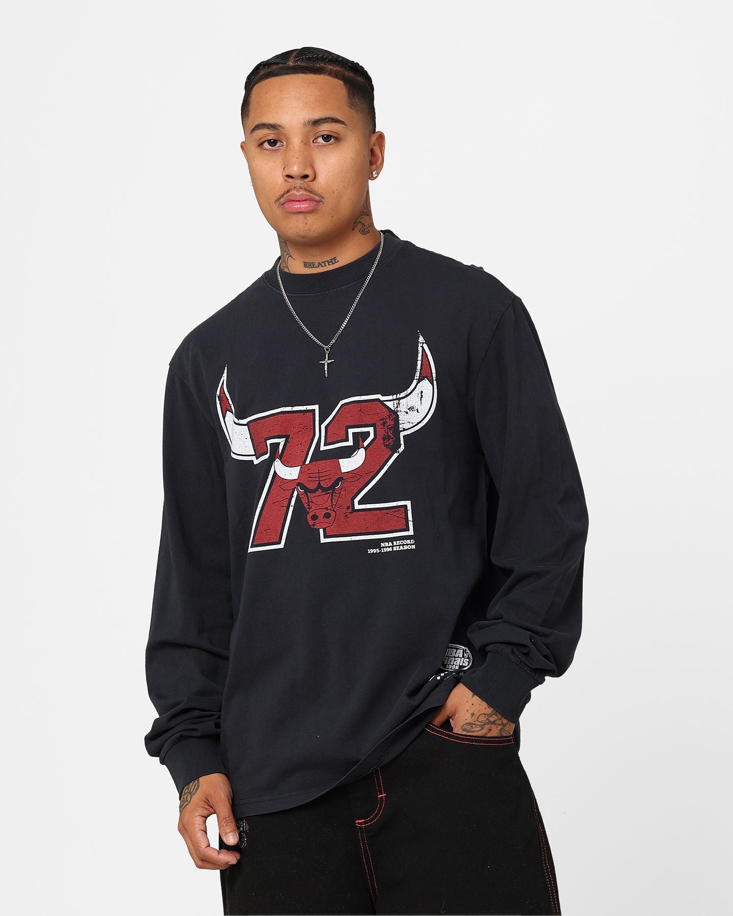 Mitchell & Ness Chicago Bulls 72 Bulls Record Long Sleeve Shirt Faded Black