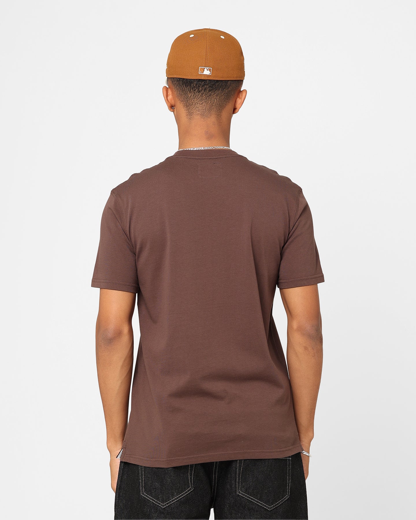 Carre Class T-Shirt Dark Brown