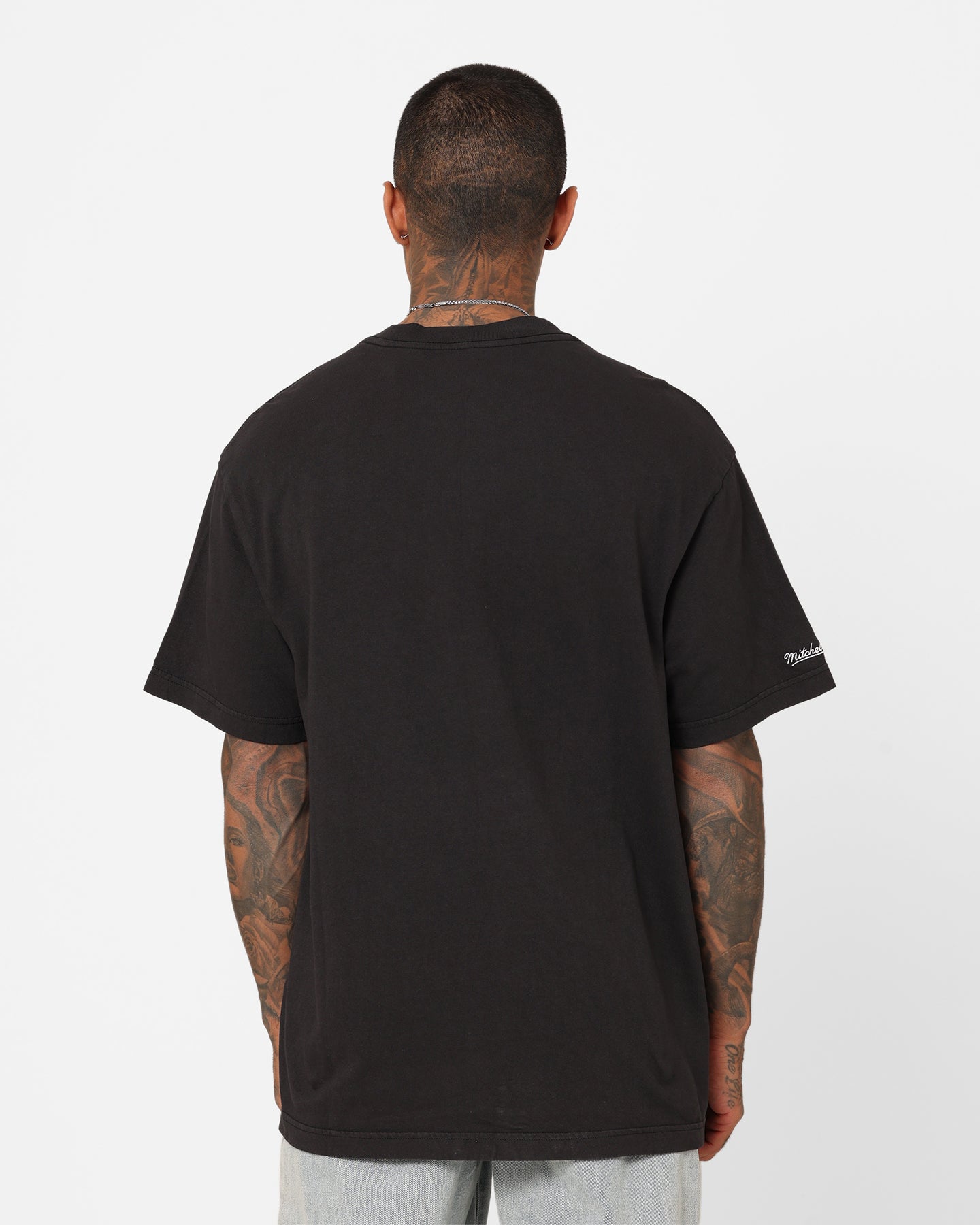 Mitchell & Ness Chicago Bulls Ice Blue Logo T-Shirt Faded Black