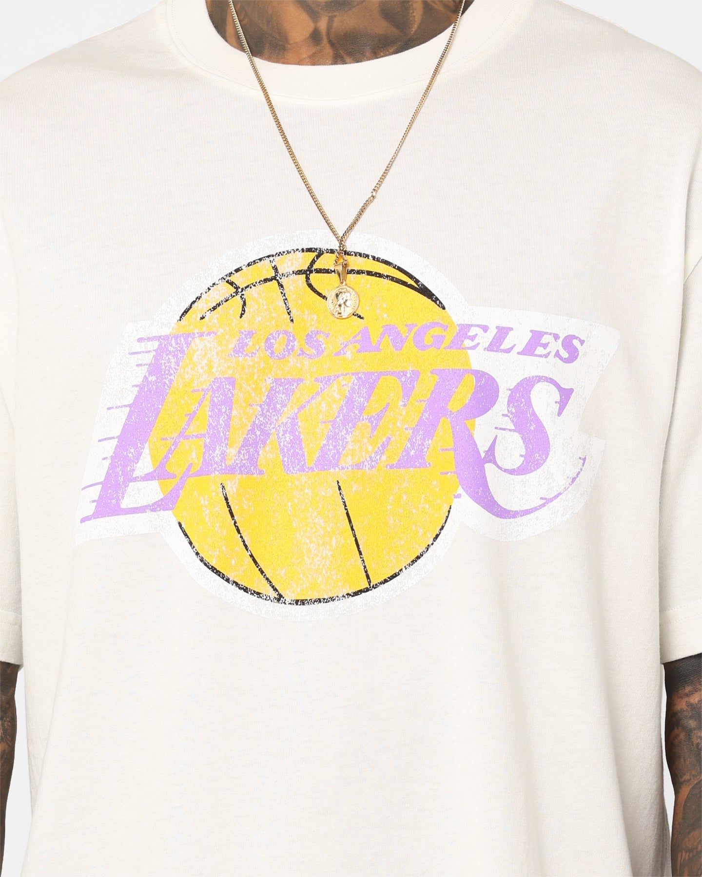 Mitchell & Ness Los Angeles Lakers Oversized Logo T-Shirt Vintage White