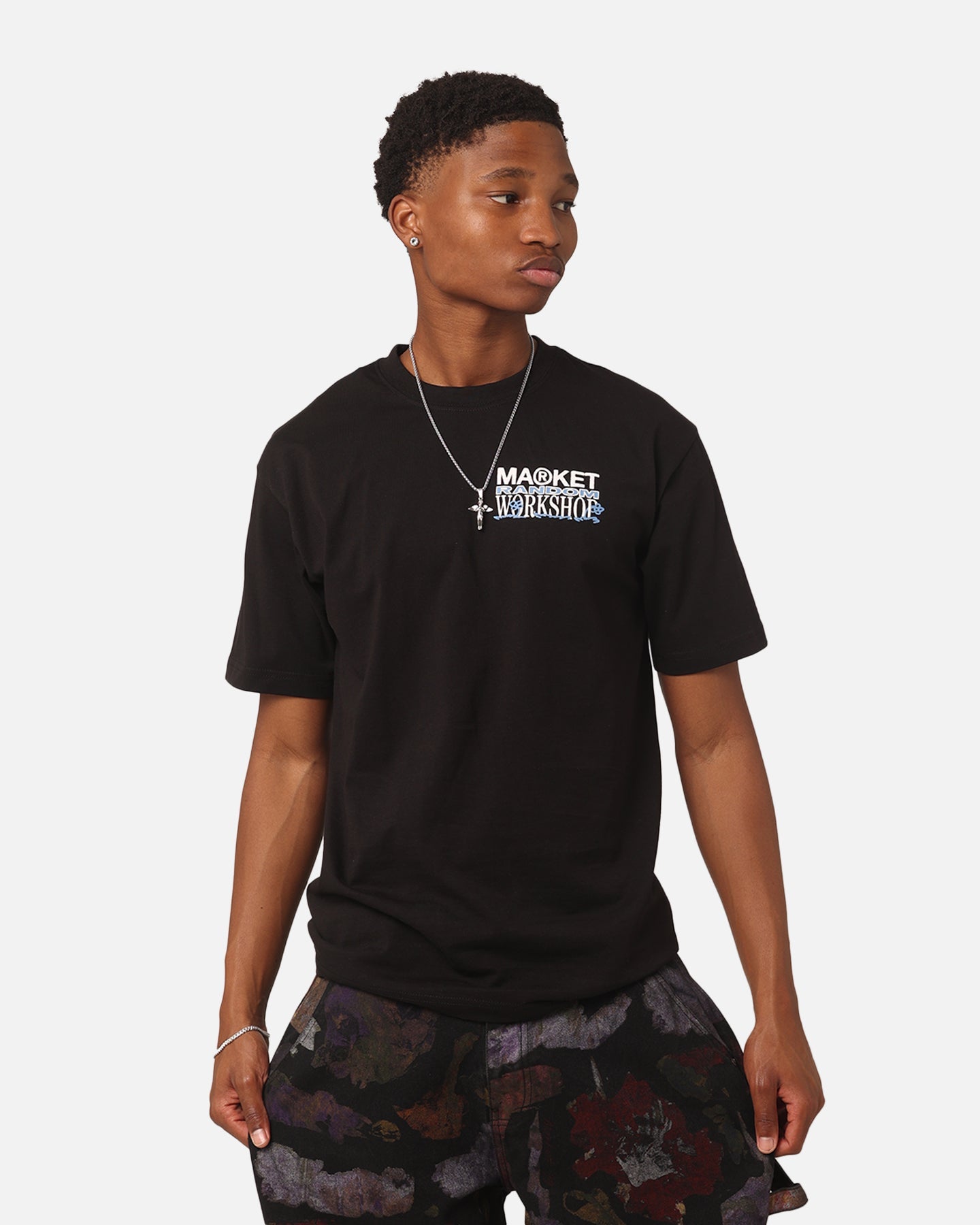 Market Flowerbed T-Shirt Black