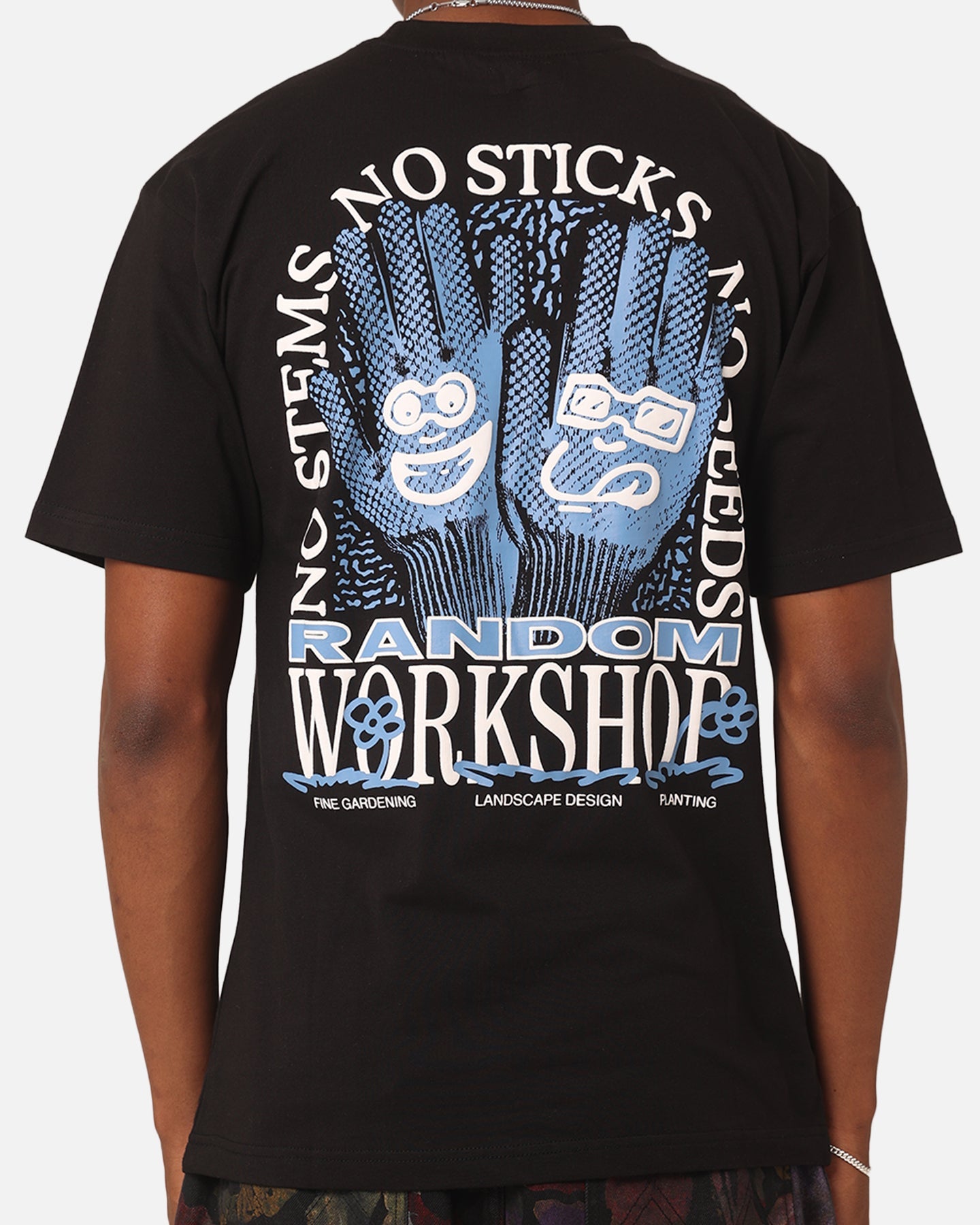 Market Flowerbed T-Shirt Black