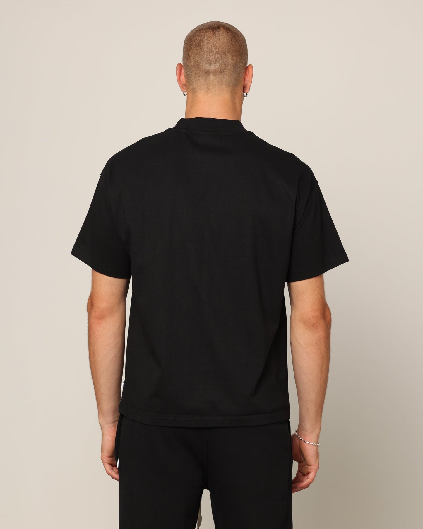 Carr√© Blanc T-Shirt Black