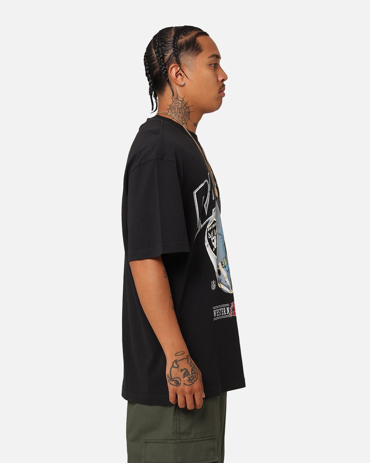 Mitchell & Ness Las Vegas Raiders Vintage Helmet T-Shirt Faded Black