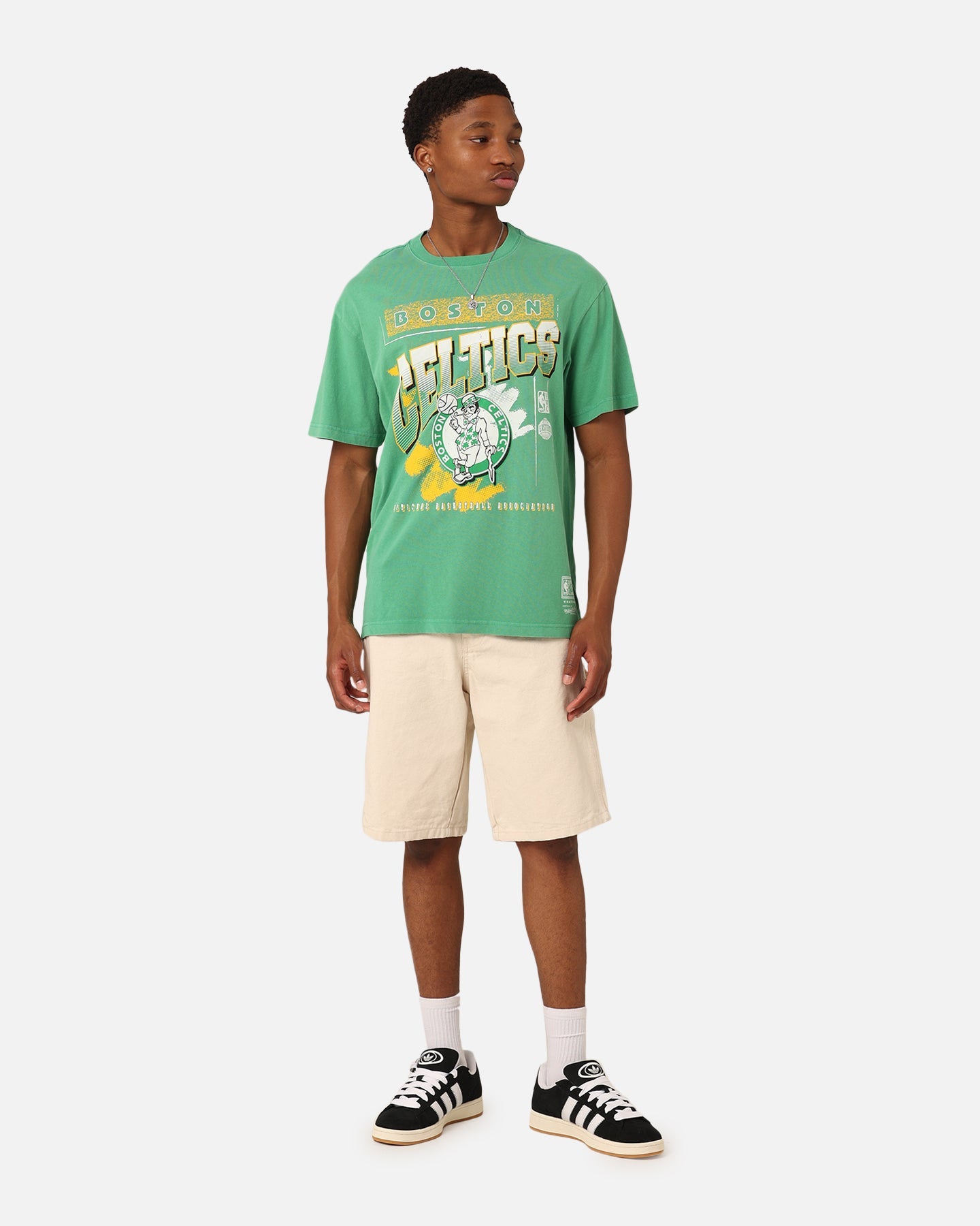Mitchell & Ness Boston Celtics Brush Off 2.0 T-Shirt Vintage White