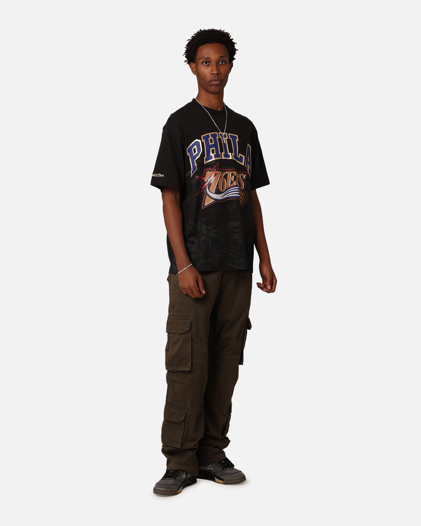 Mitchell & Ness Philadelphia 76ers Year Of The Dragon T-Shirt Faded Black