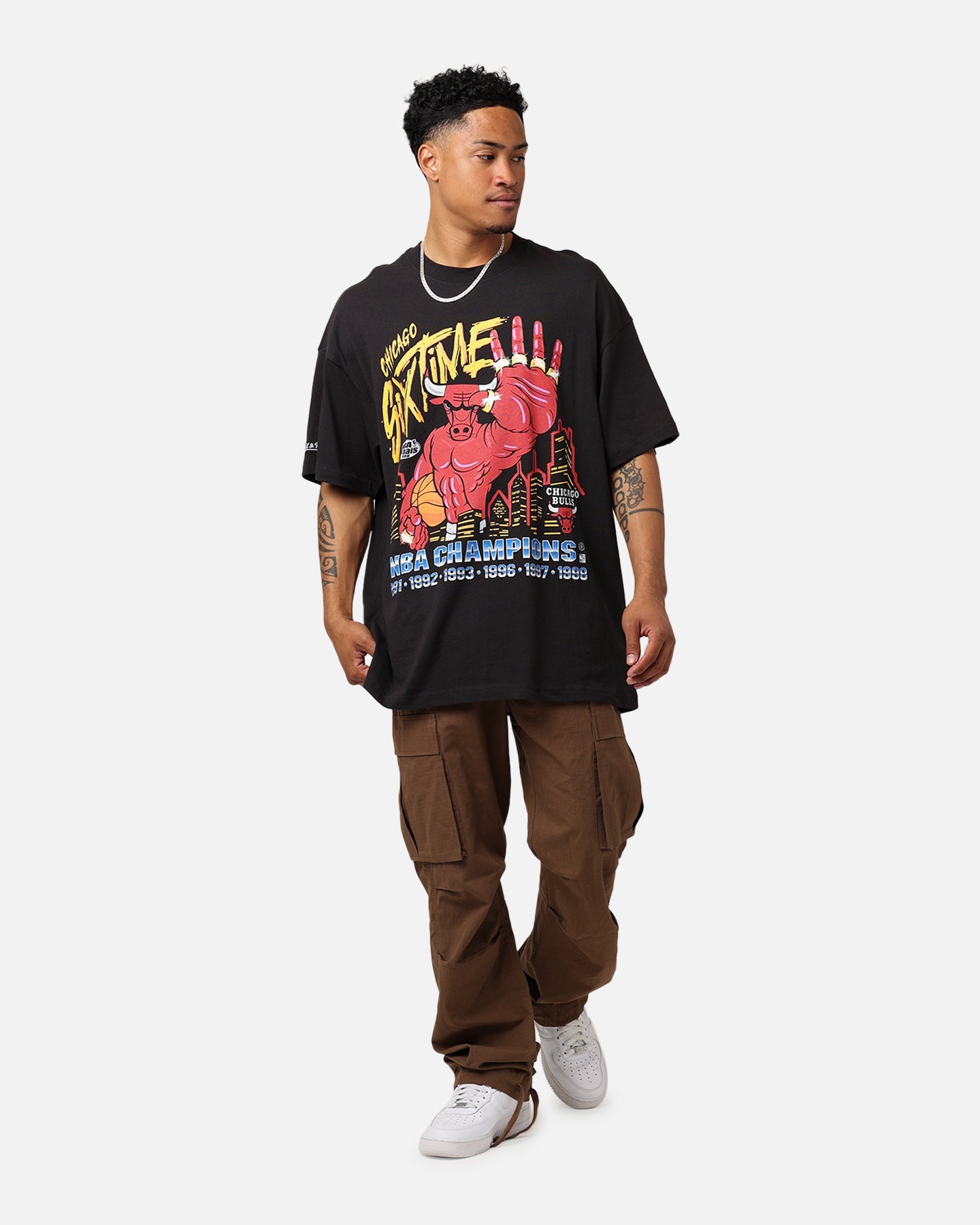 Mitchell & Ness Chicago Bulls Six Time T-Shirt Black