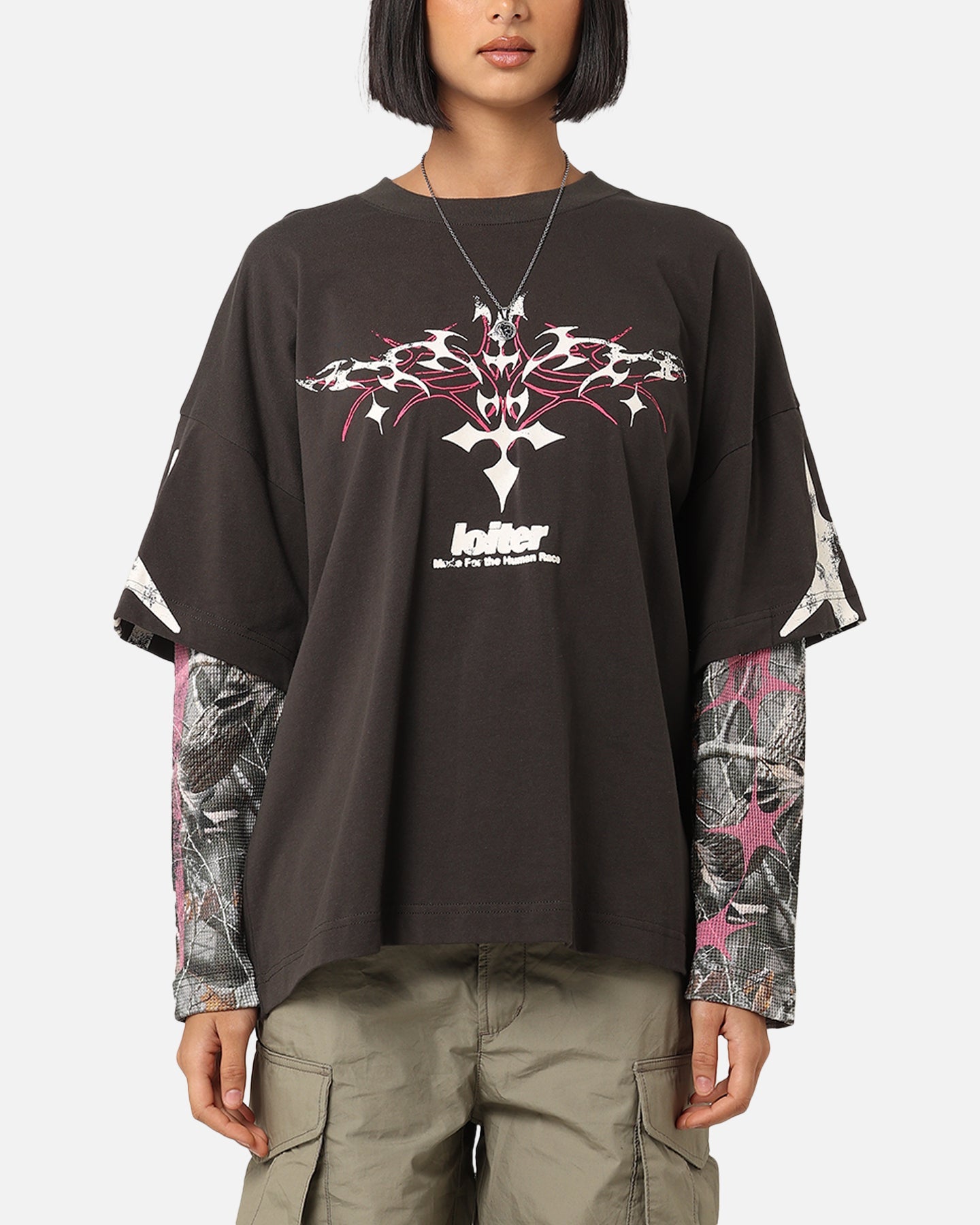 Loiter Seek N Destroy Long Sleeve T-Shirt Charcoal Style001