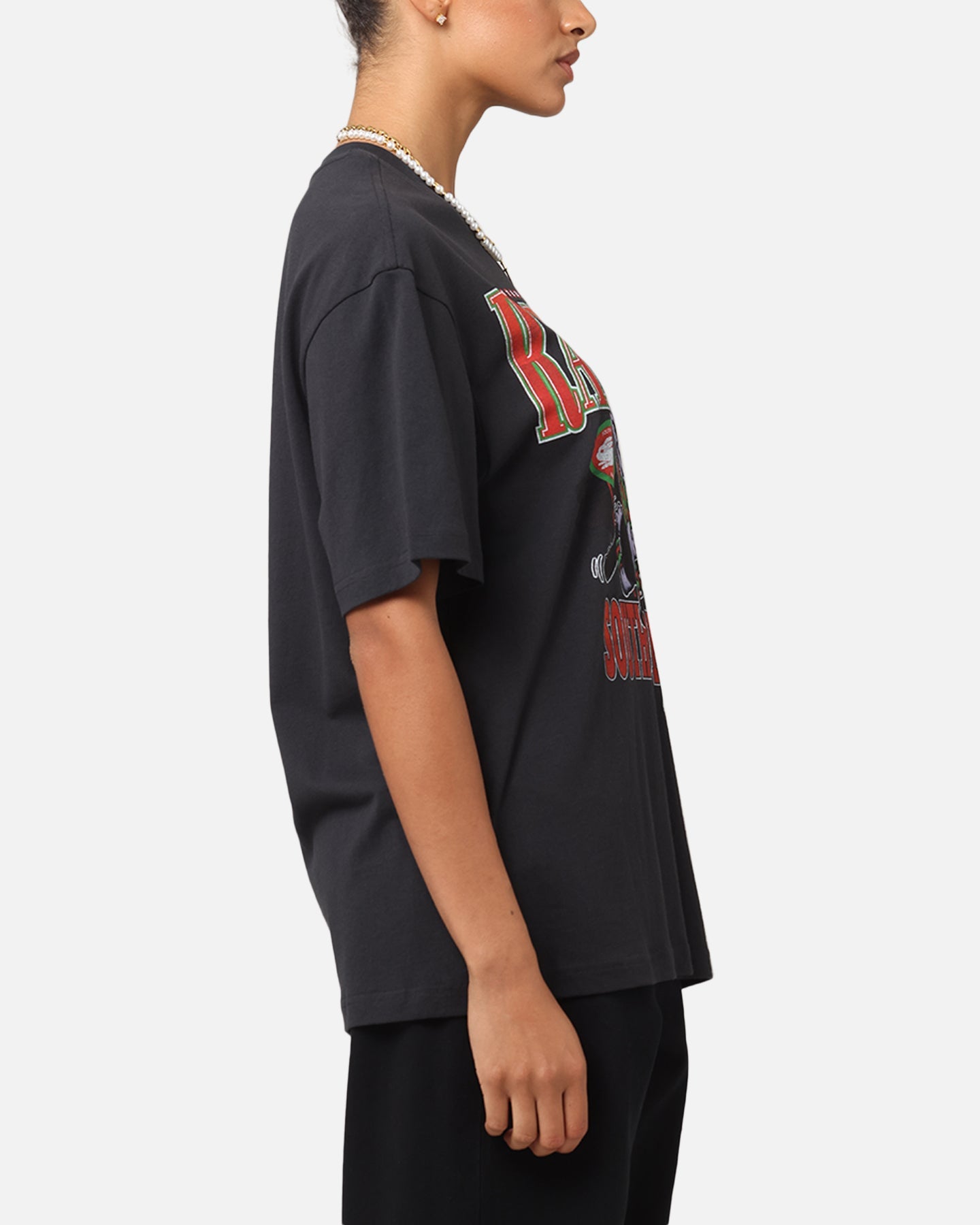 Mitchell & Ness South Sydney Rabbitohs Mascot Character T-Shirt Faded Black Style001