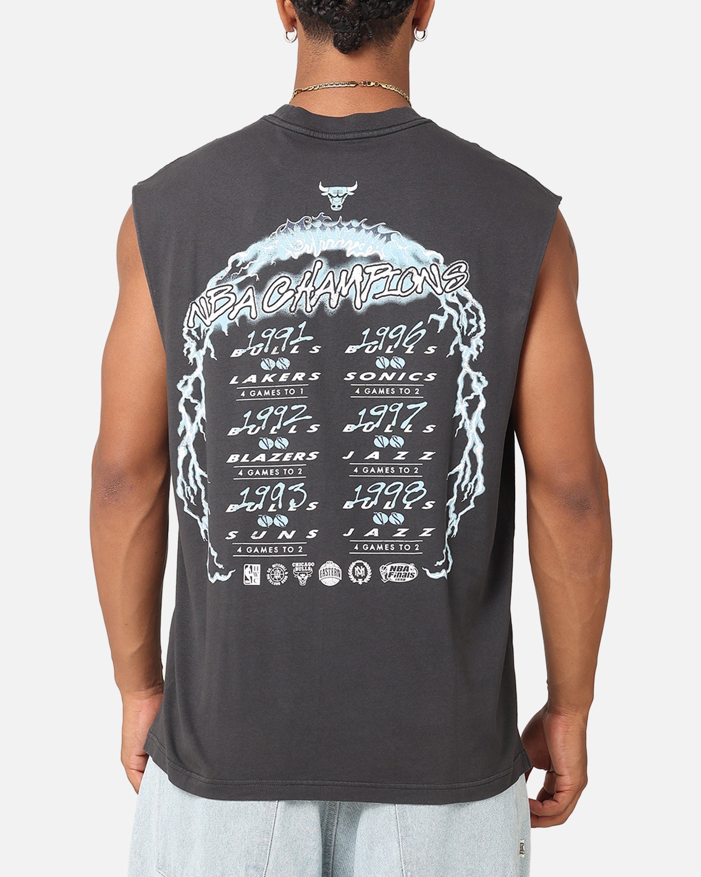 Mitchell & Ness Chicago Bulls Electric Muscle T-Shirt Faded Black
