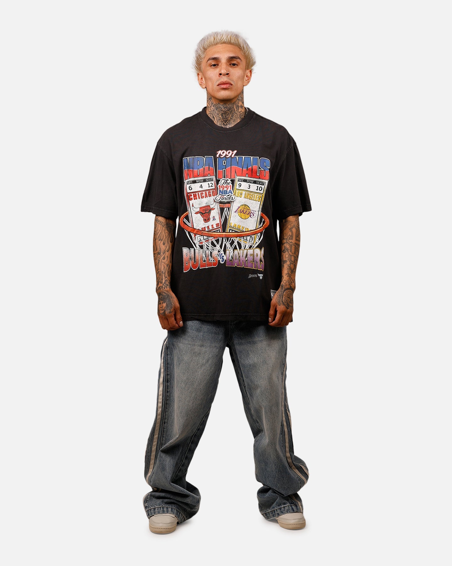 Mitchell & Ness Chicago Bulls Vs Los Angeles Lakers Stub T-Shirt Overdyed Black