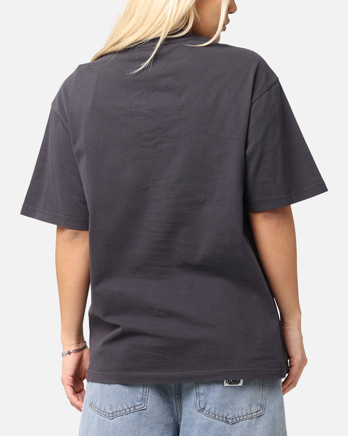 Mitchell & Ness Women's Los Angeles Lakers Sportsmanship T-Shirt Faded Black