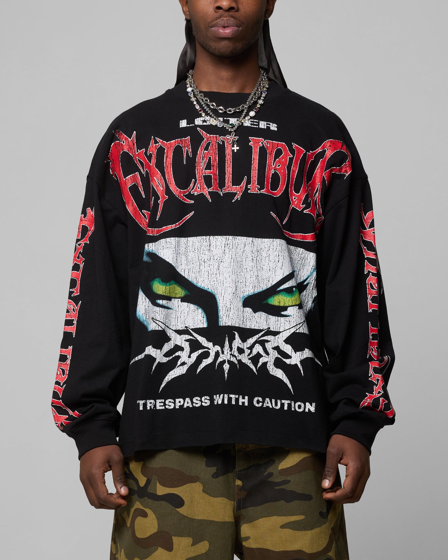 Loiter Trespass Long Sleeve T-Shirt Vintage Black