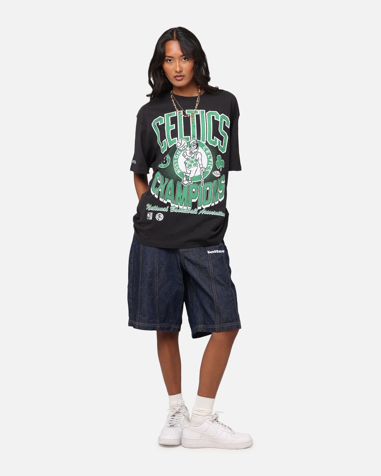 Mitchell & Ness Boston Celtics Champions 'Luck of the Irish' T-Shirt Faded Black Style001