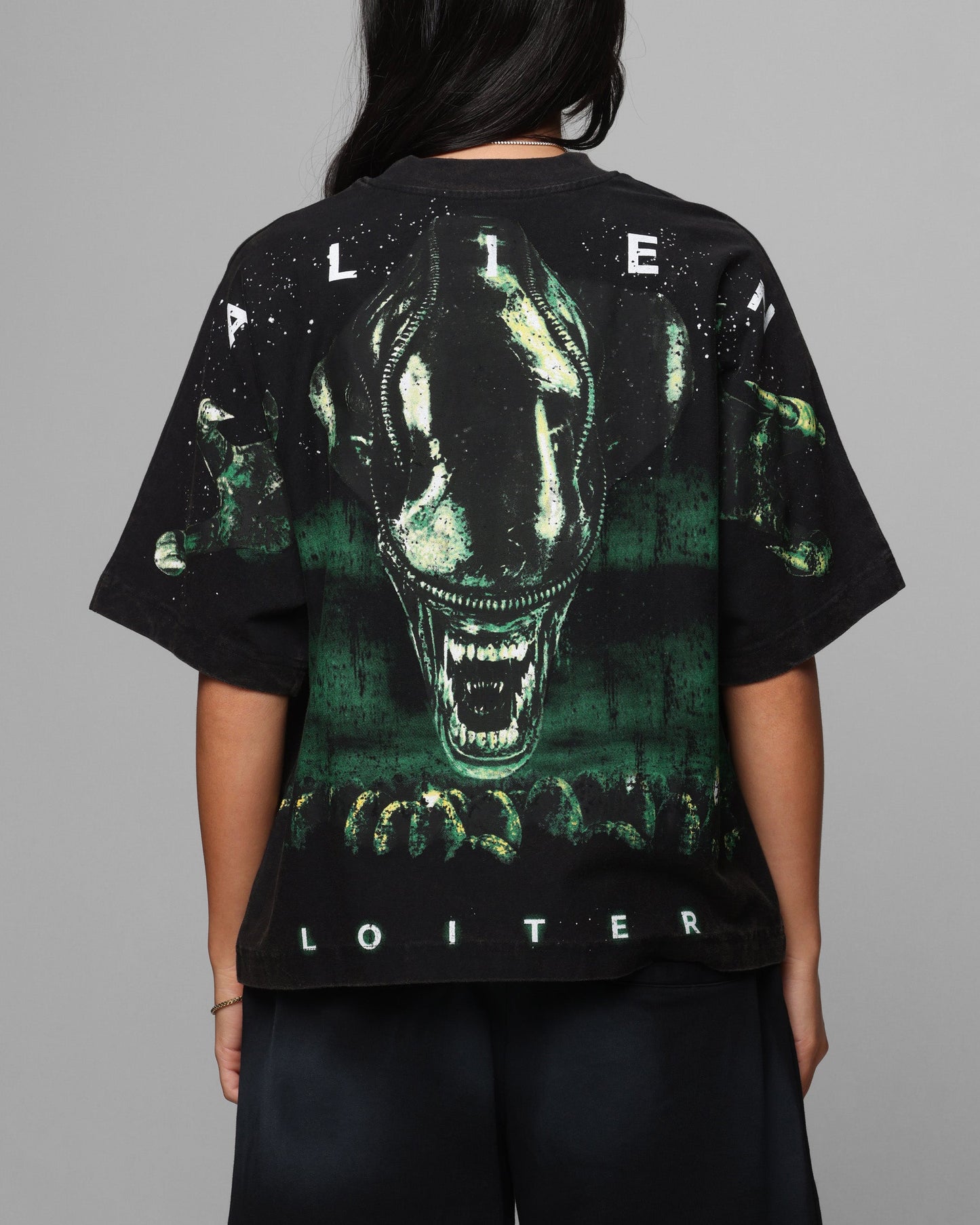 Loiter Alien Boxy T-Shirt Washed Black Style001
