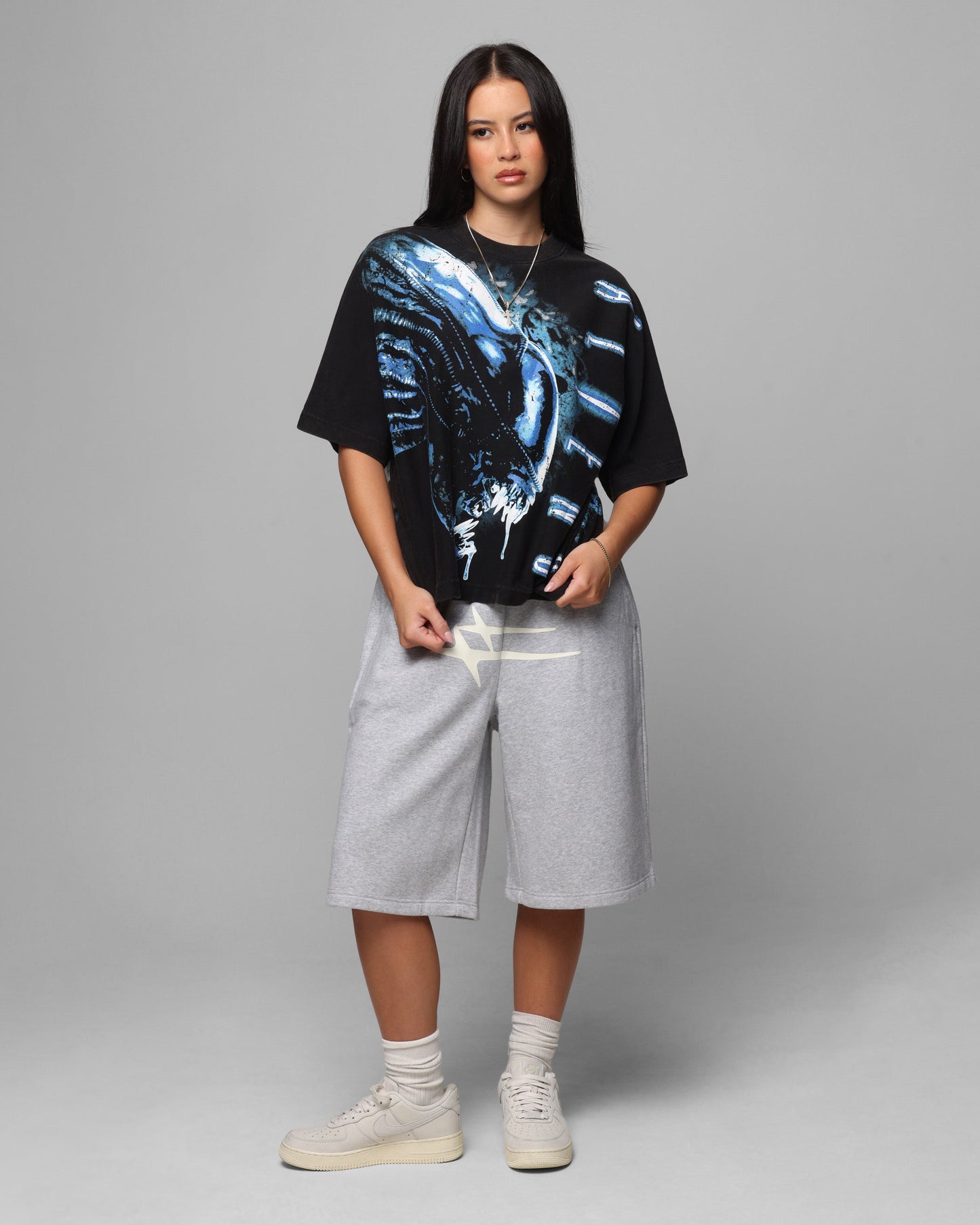 Loiter Alien It's War Boxy T-Shirt Washed Black Style001