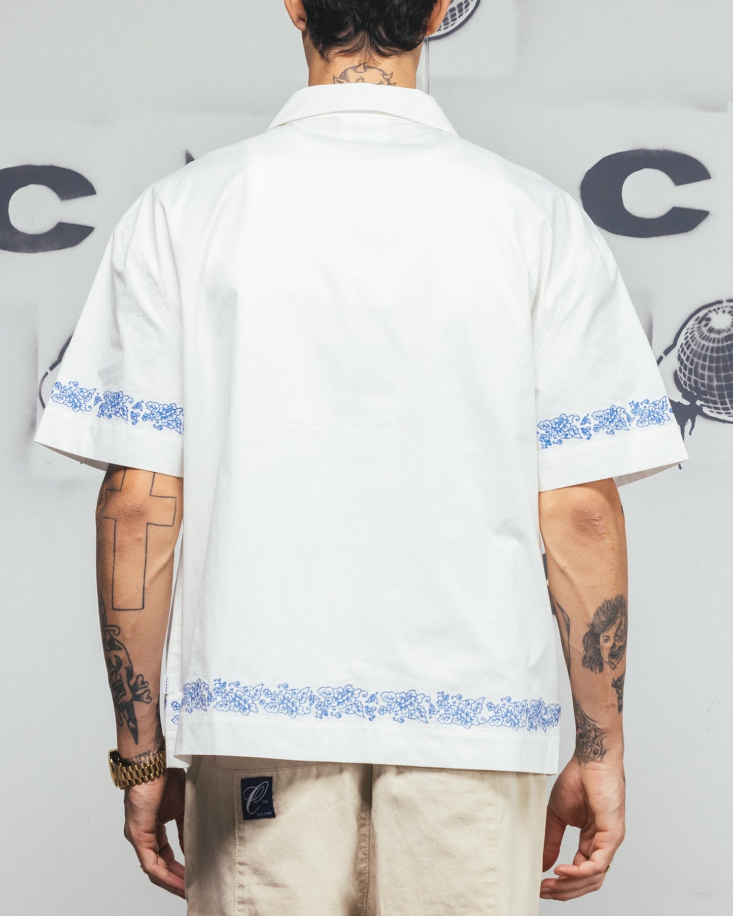 Carre Rose Bowl Button Up Shirt Off White Style001