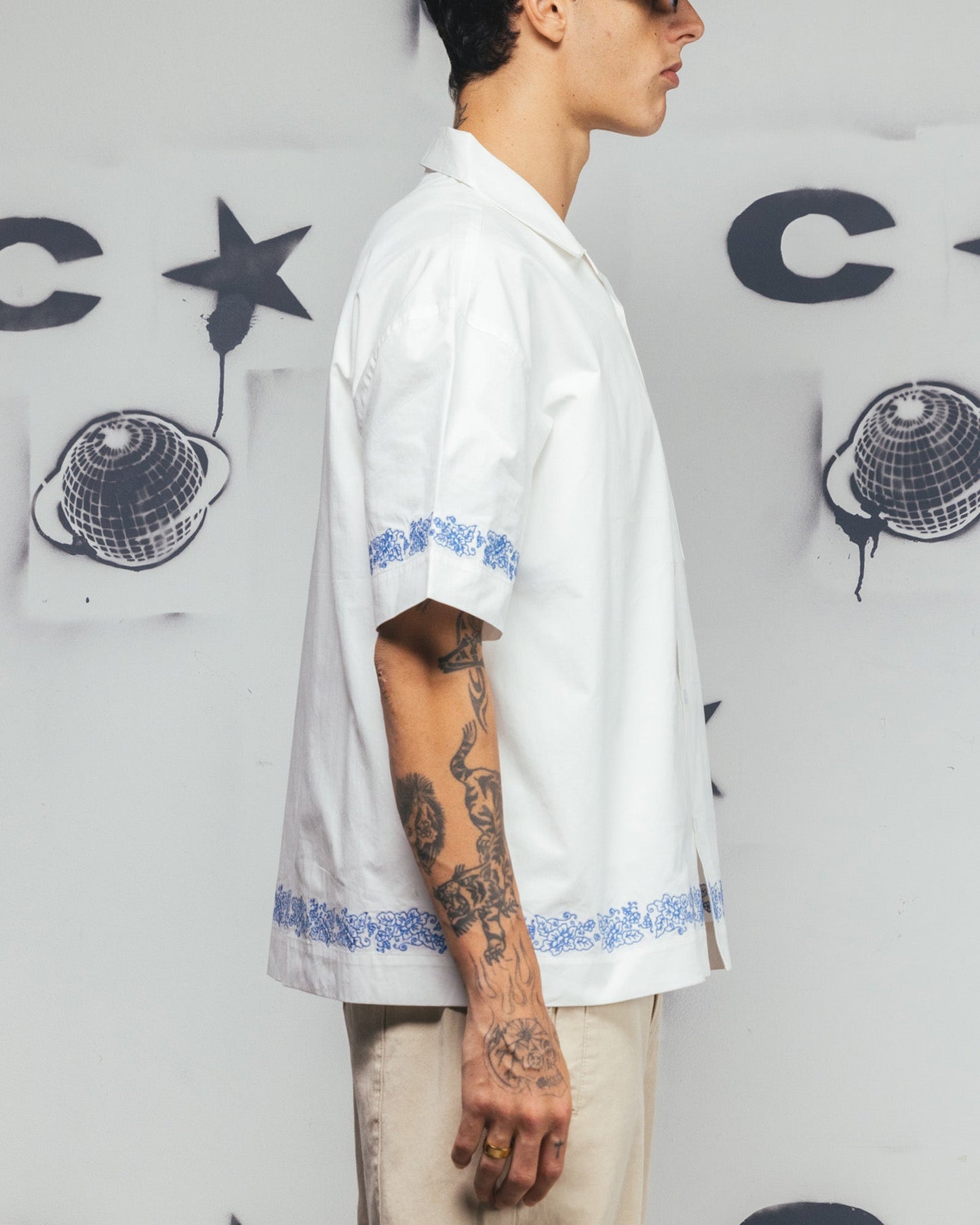 Carre Rose Bowl Button Up Shirt Off White Style001