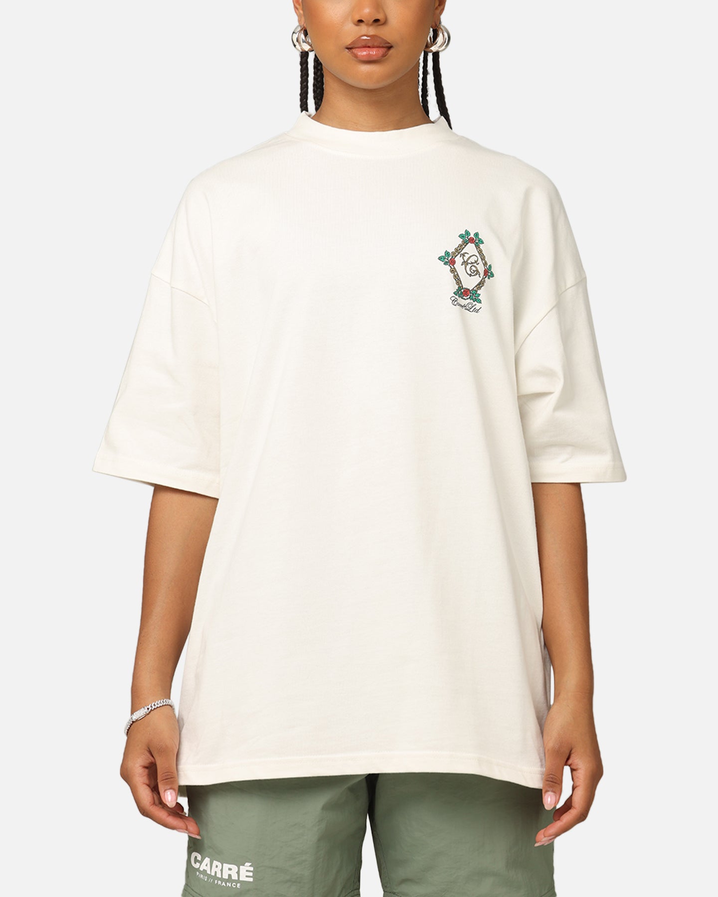 Carre Royal Patch Mock Neck T-Shirt Off White Style001