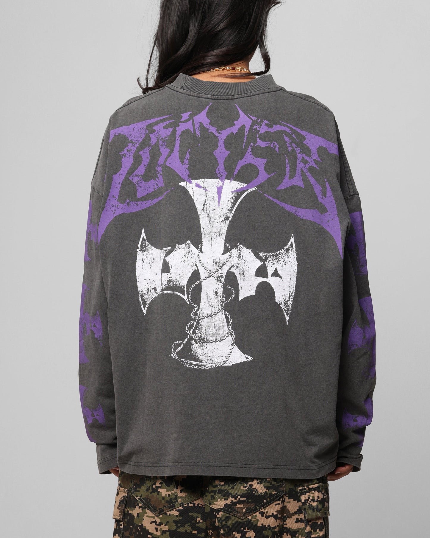 Loiter Angel Number Long Sleeve T-Shirt Charcoal Style001