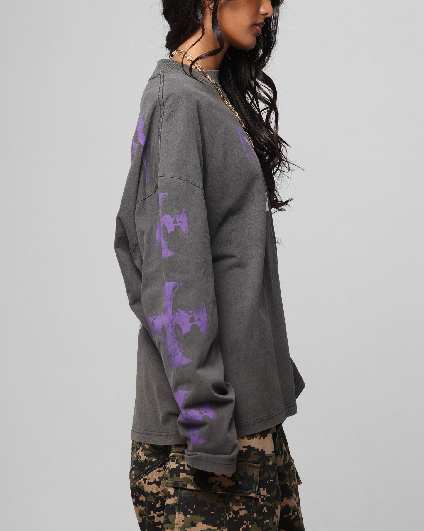 Loiter Angel Number Long Sleeve T-Shirt Charcoal Style001