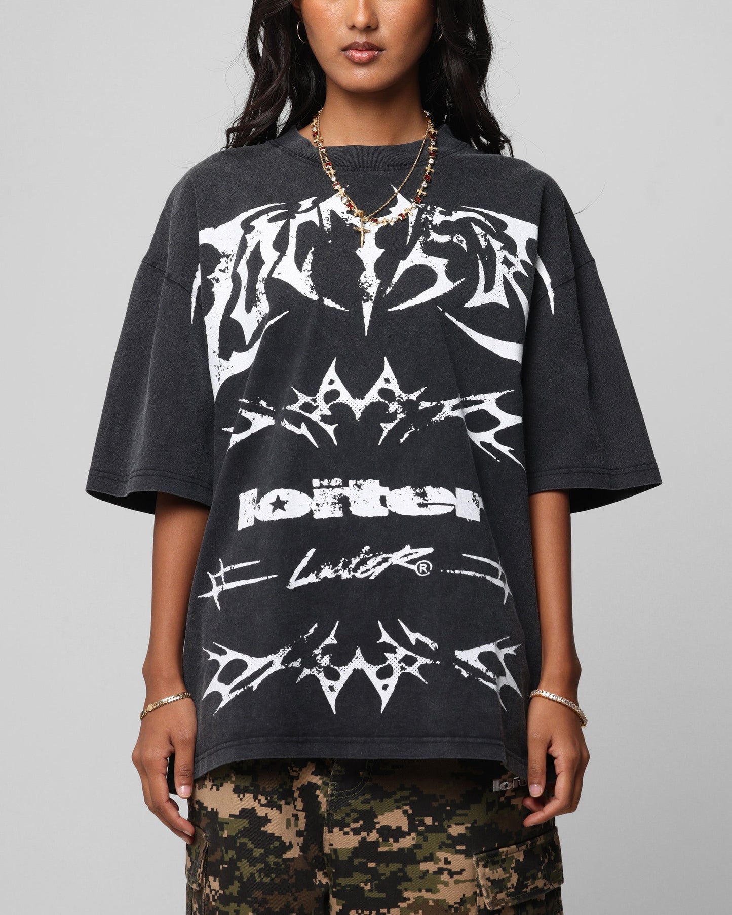 Loiter Metal Stacked Vintage T-Shirt Vintage Black Style001