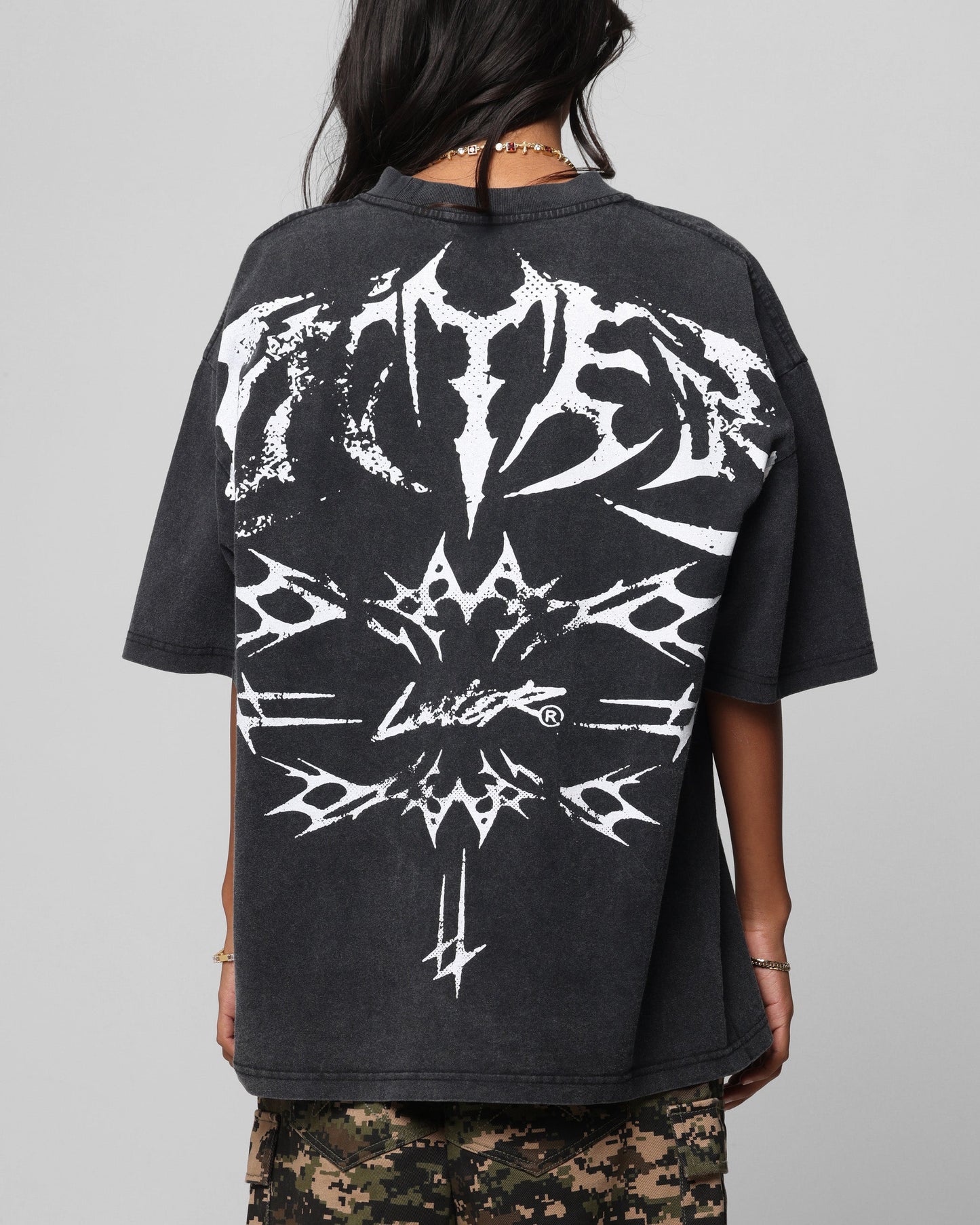 Loiter Metal Stacked Vintage T-Shirt Vintage Black Style001