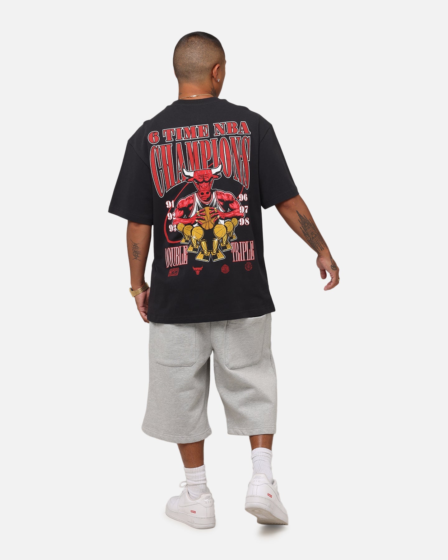 Mitchell & Ness Chicago Bulls 6-Time NBA Champions T-Shirt Faded Black