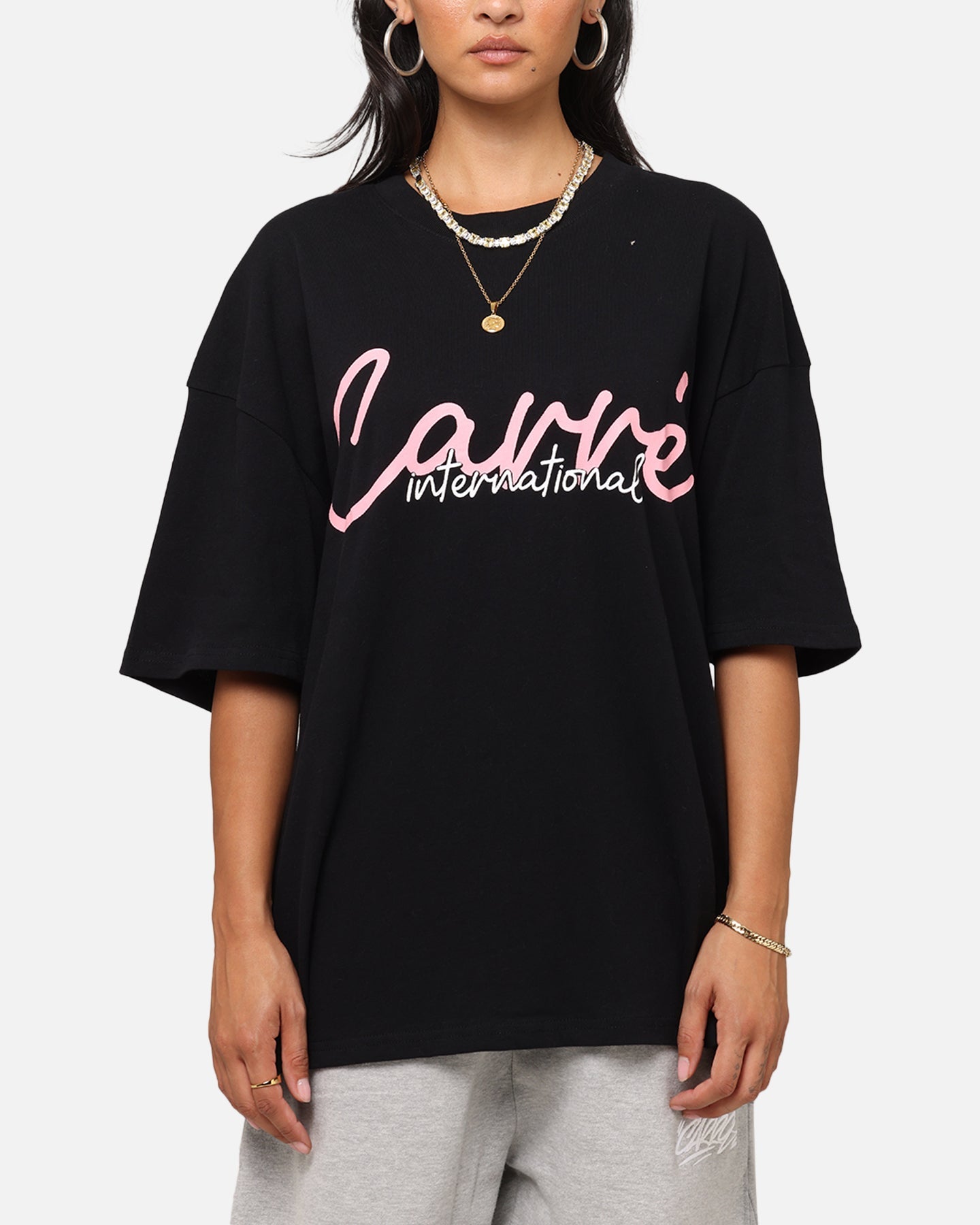 Carre International Script T-Shirt Black Style001