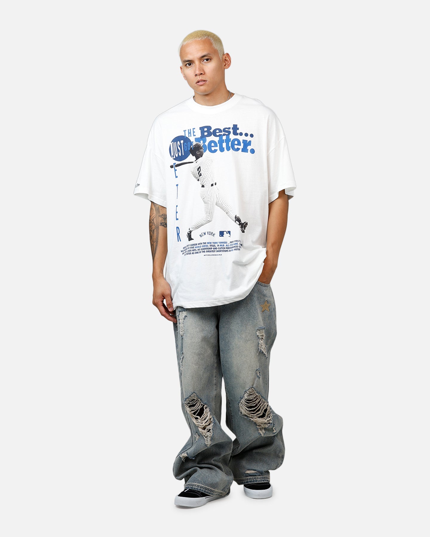 Mitchell & Ness New York Yankees Derek Jeter Got Better T-Shirt Vintage White