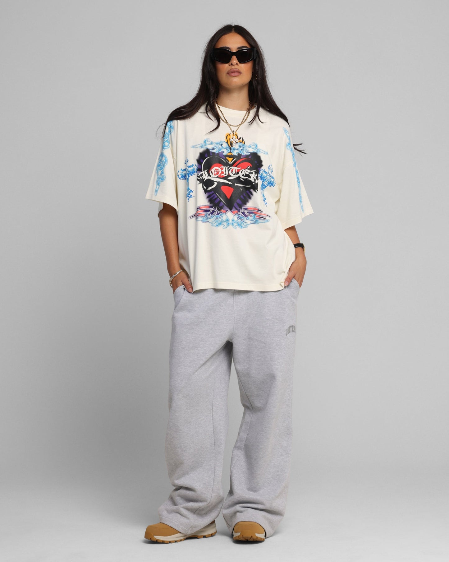 Loiter Hearts T-Shirt Off White Style001