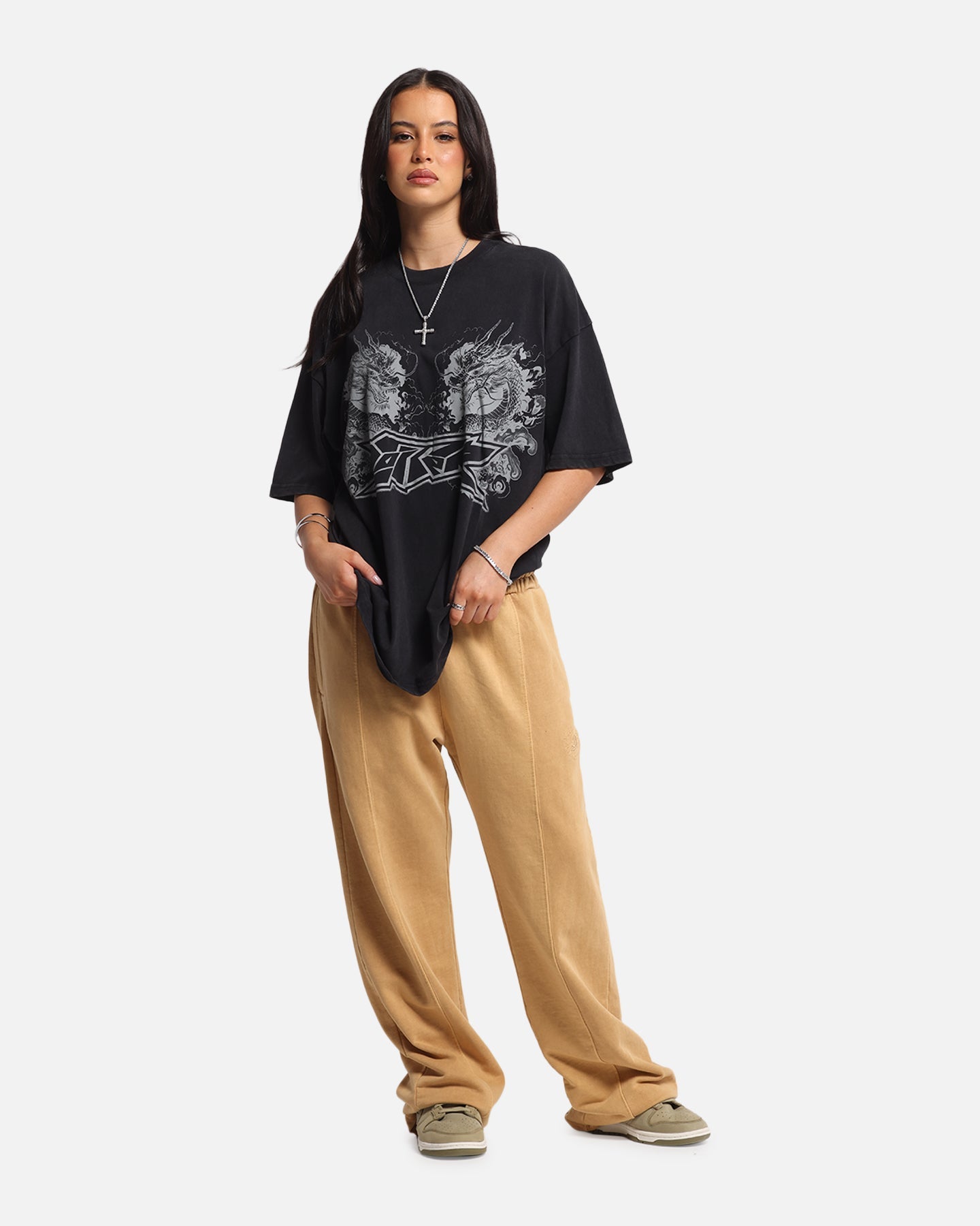 Loiter Draco Born T-Shirt Black Acidwash Style001