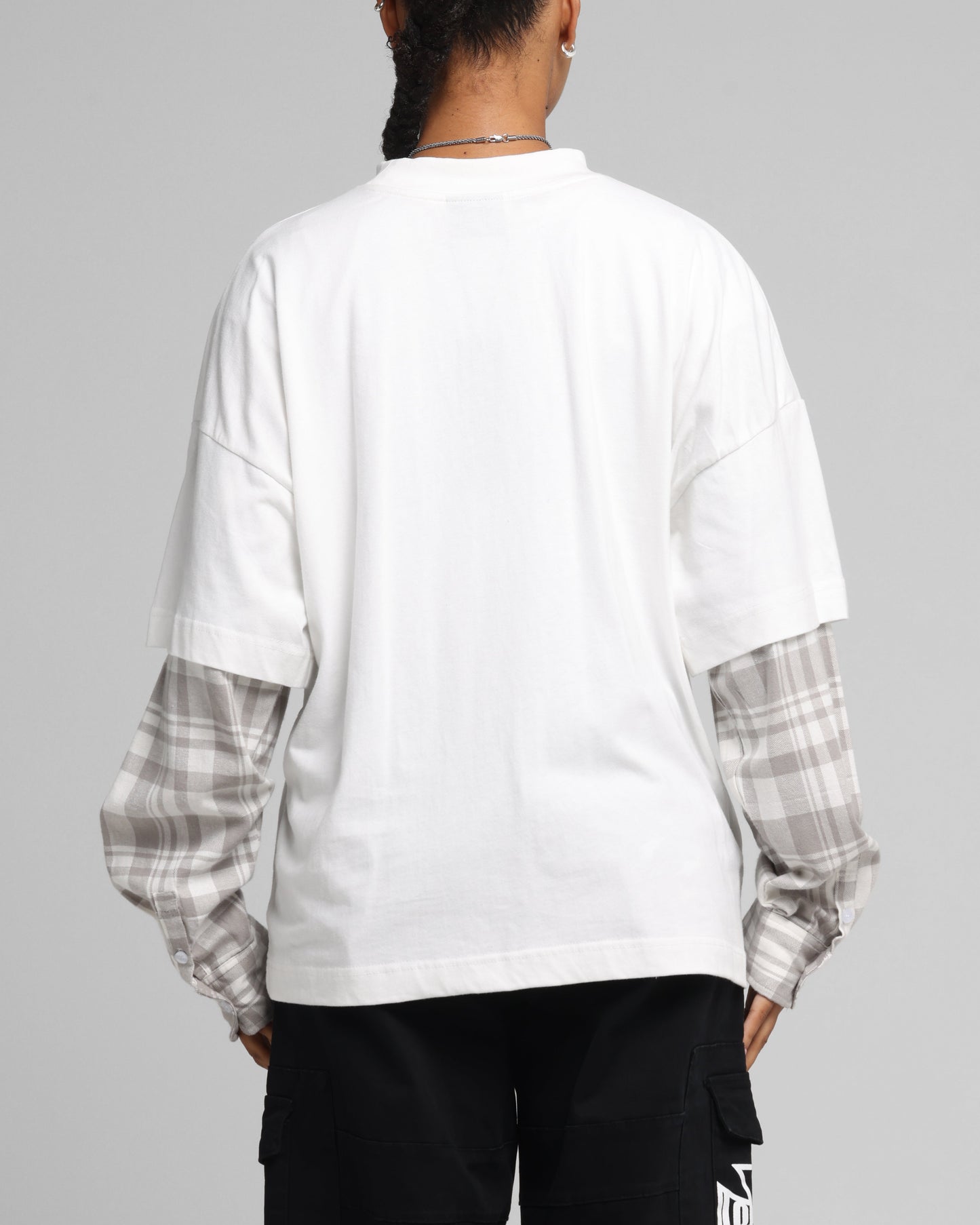Loiter Layered Flannel T-Shirt Cream Style001