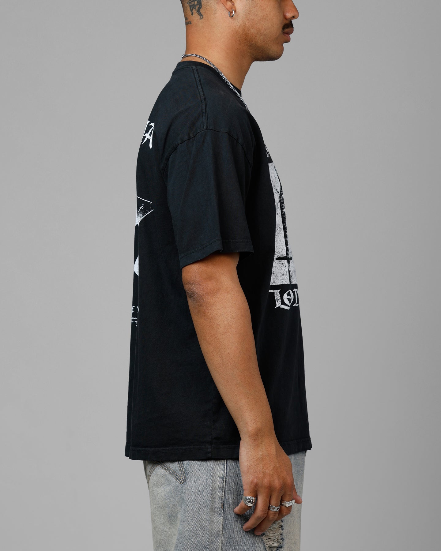 Loiter Katana Vintage T-Shirt Black Acidwash