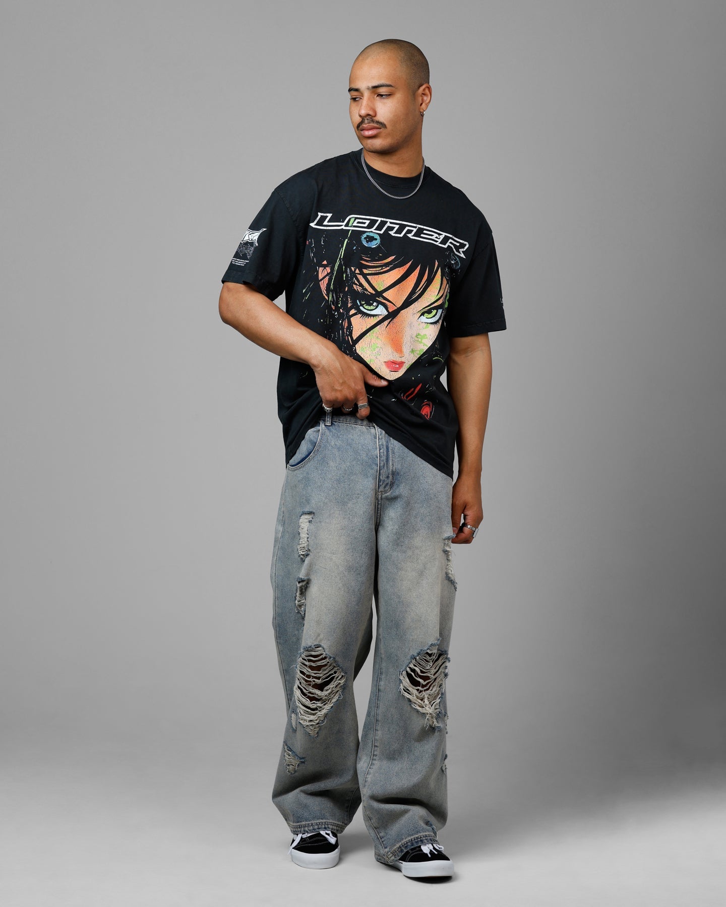 Loiter Project Dark Vintage T-Shirt Black Acidwash