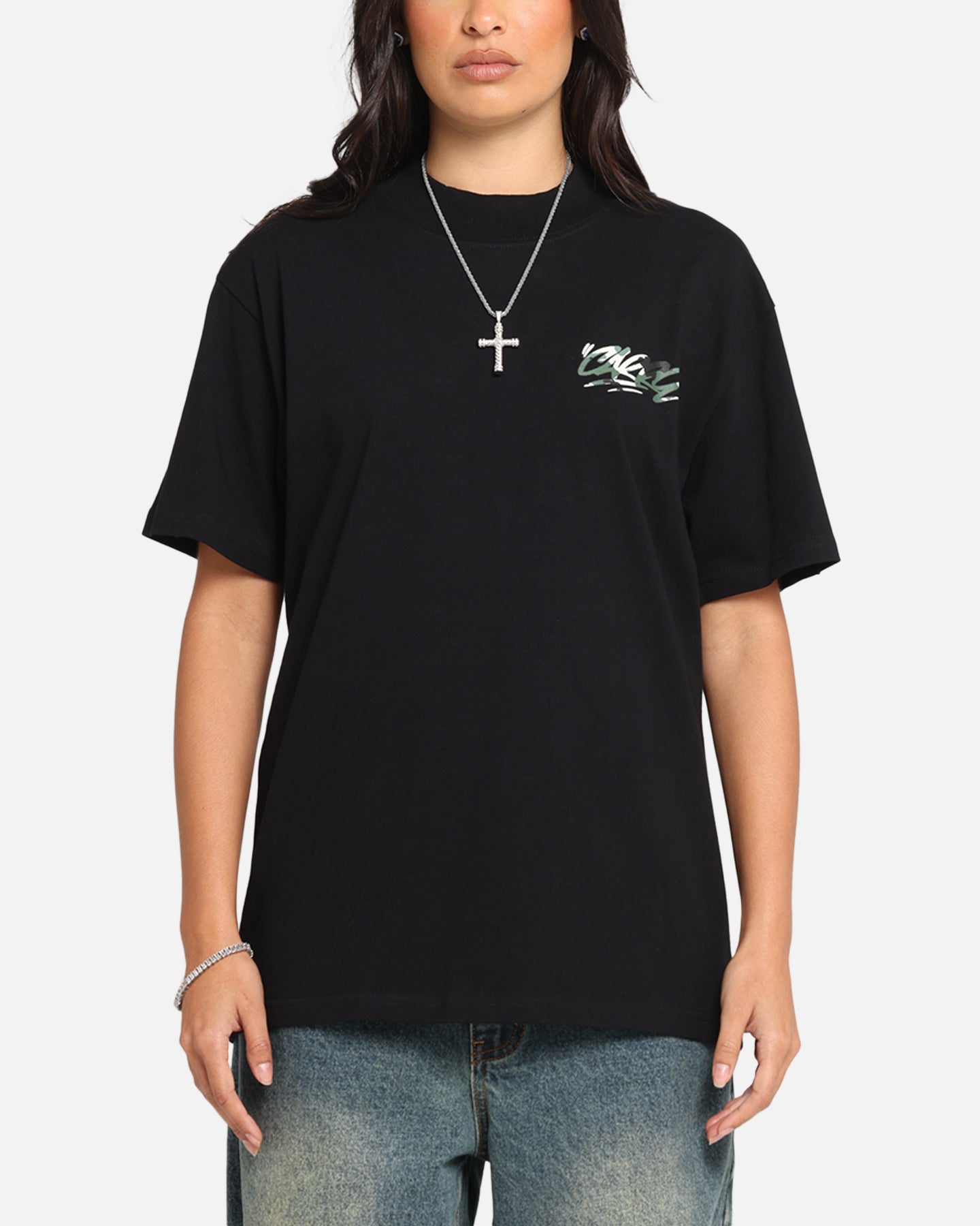 Carre Tag Mockneck T-Shirt Black Style001
