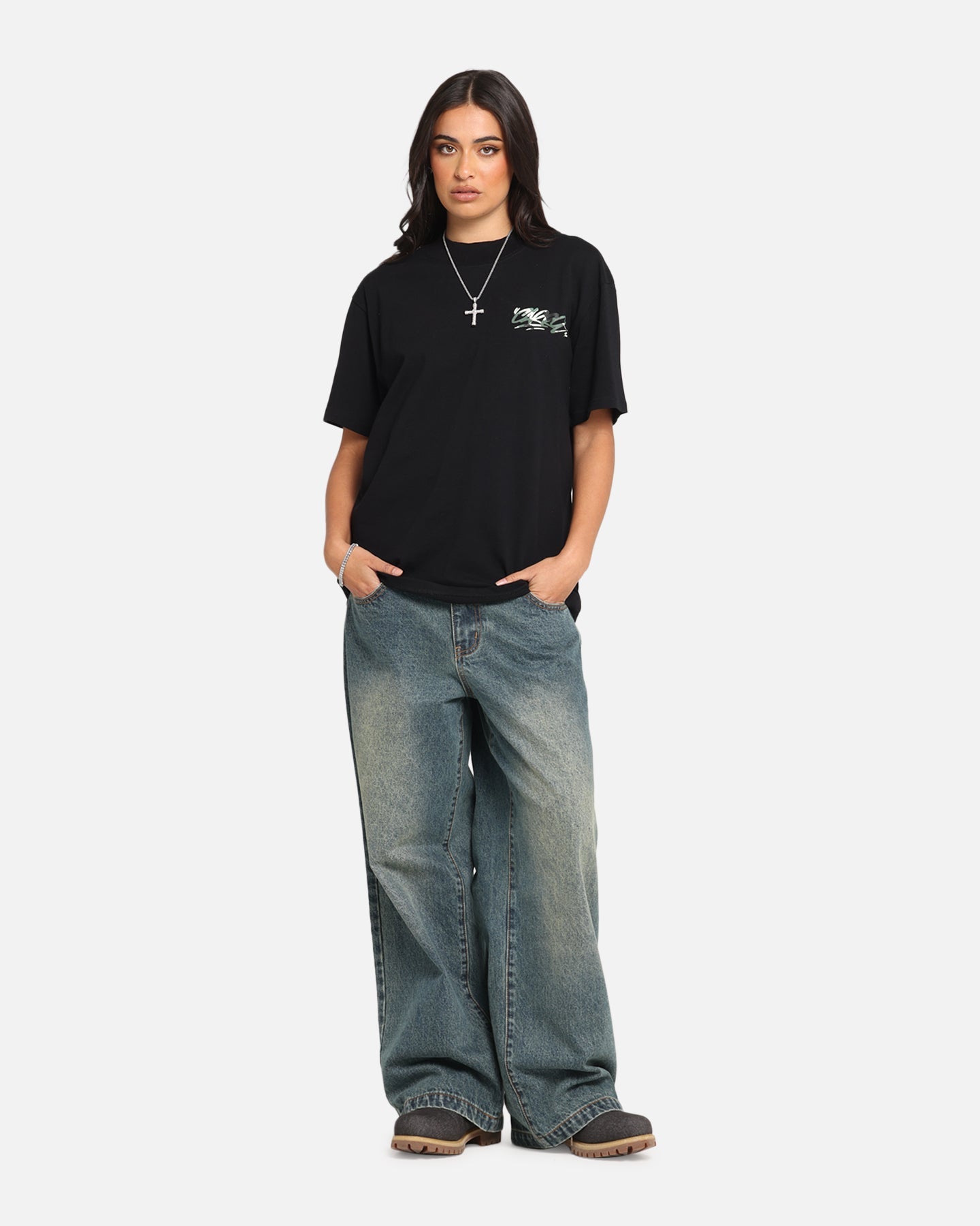 Carre Tag Mockneck T-Shirt Black Style001