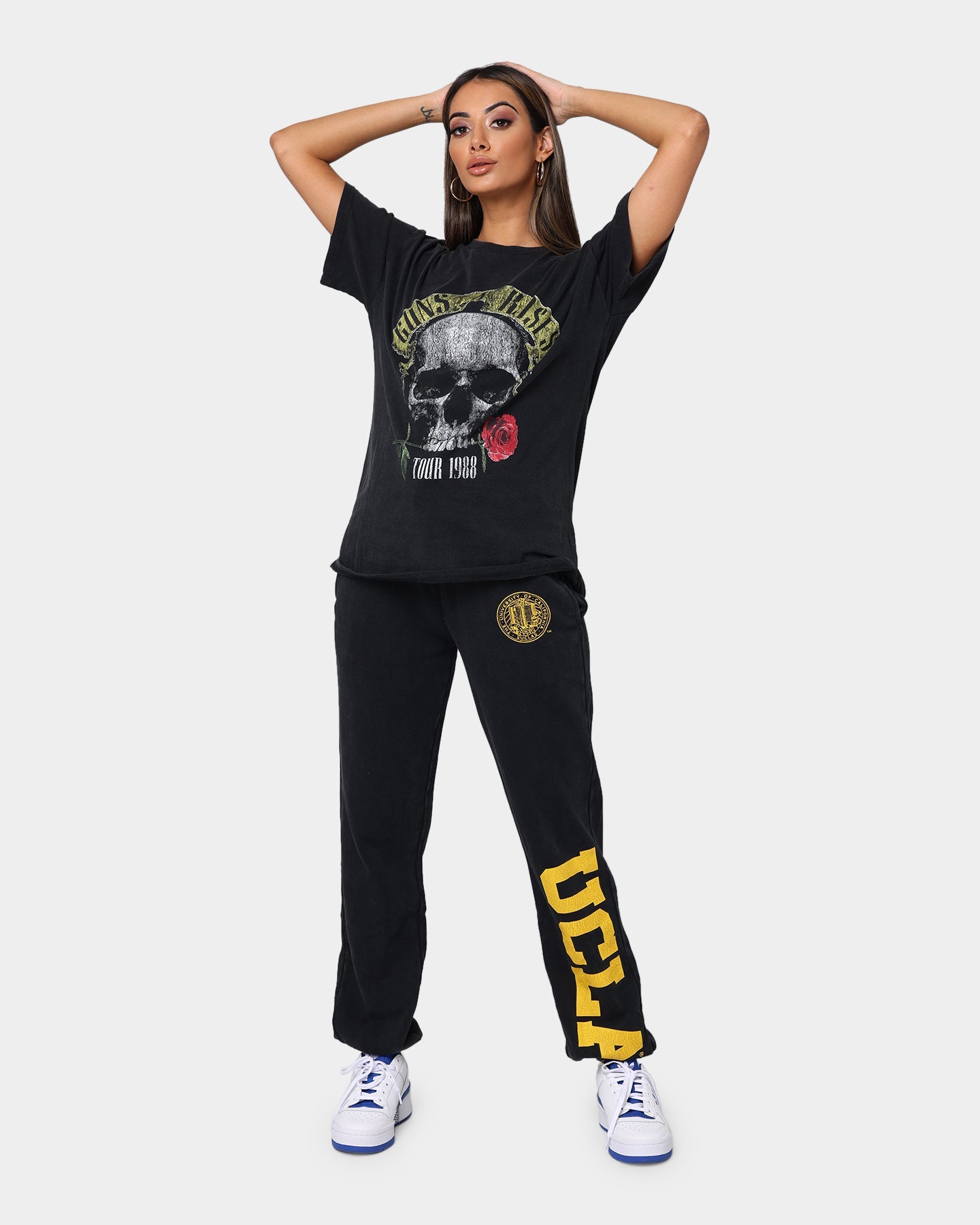 Bravado Tour Women's Tour 1988 Vintage T-Shirt Black Wash
