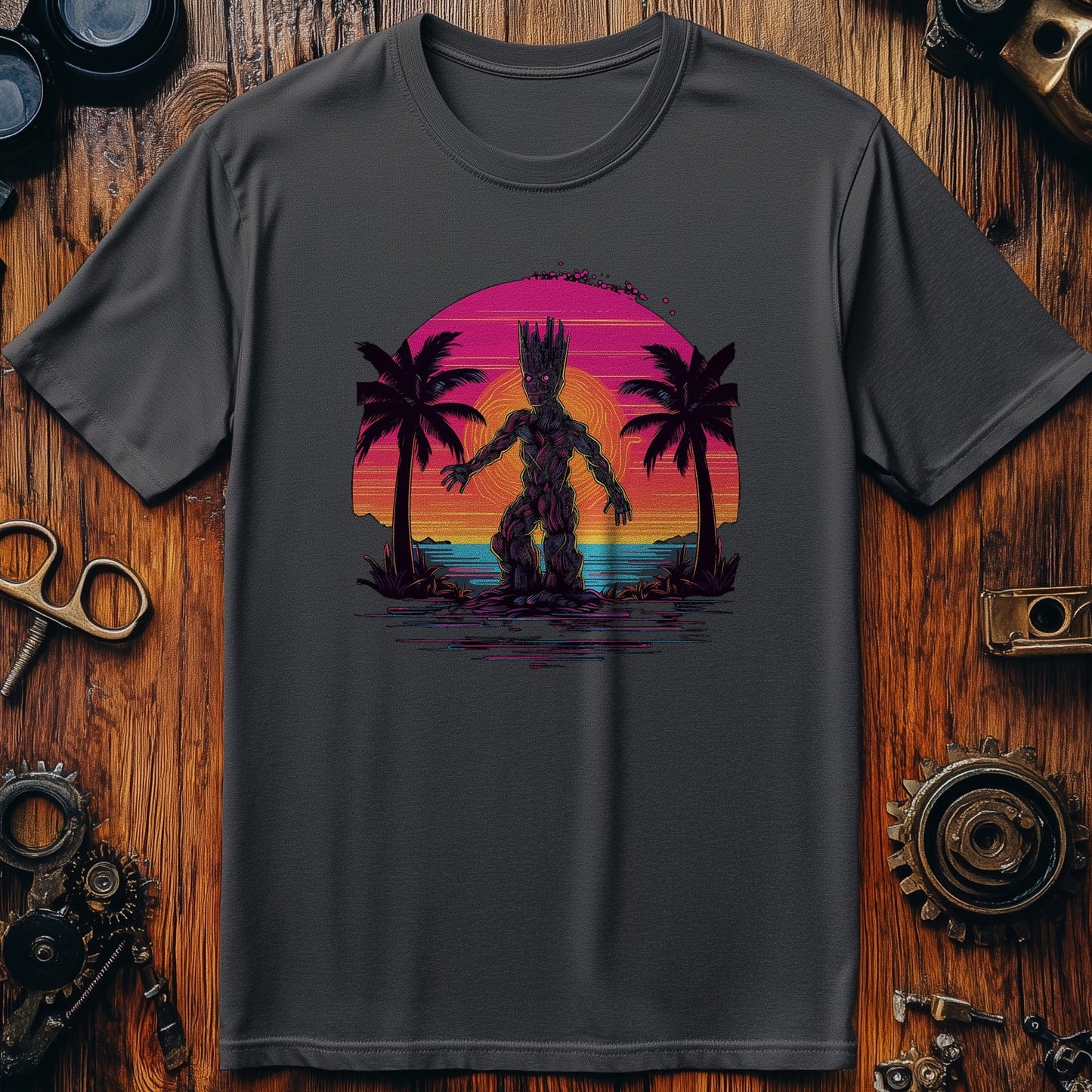Groot Retrowave T-Shirt - Embrace