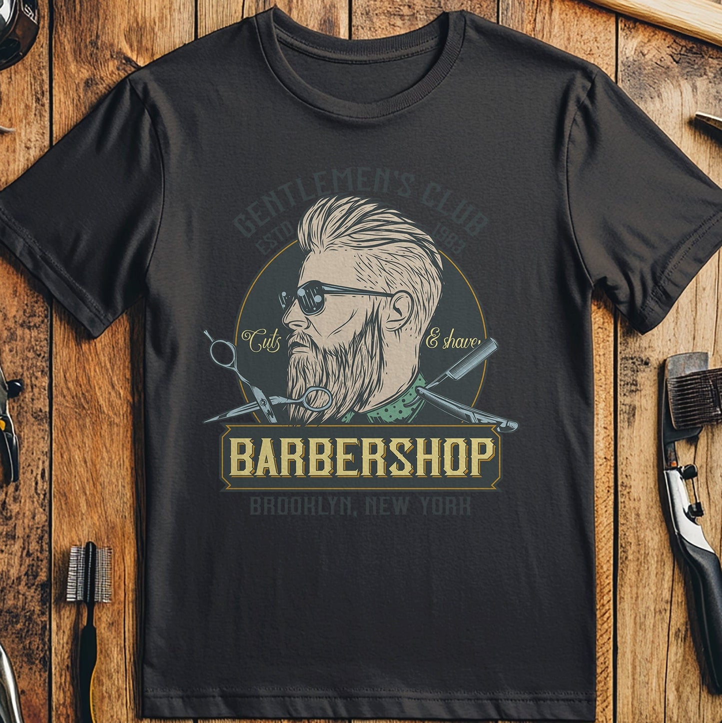 Gentlemens Club Barber T-shirt