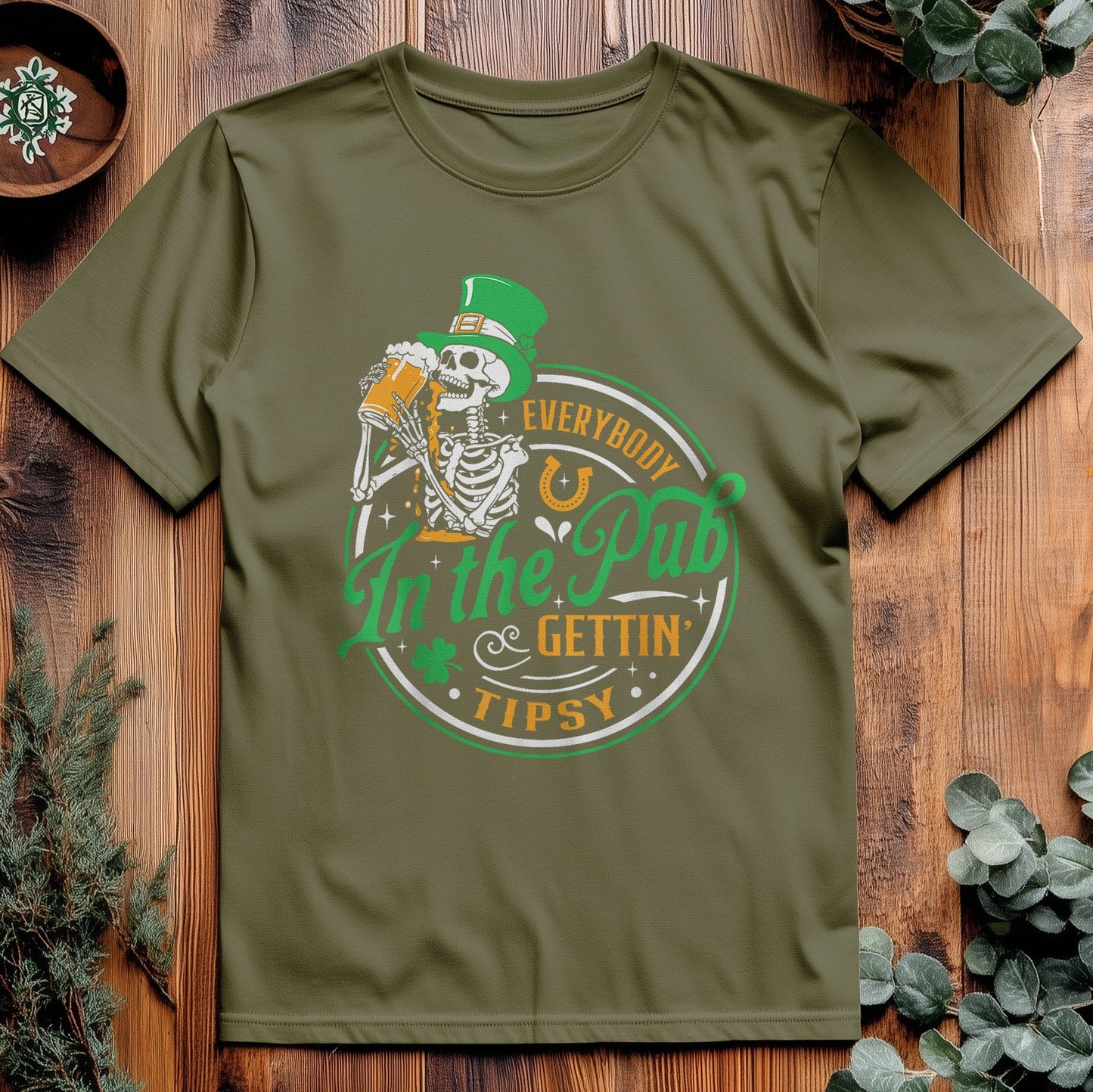Everybody In The Pub T-shirt