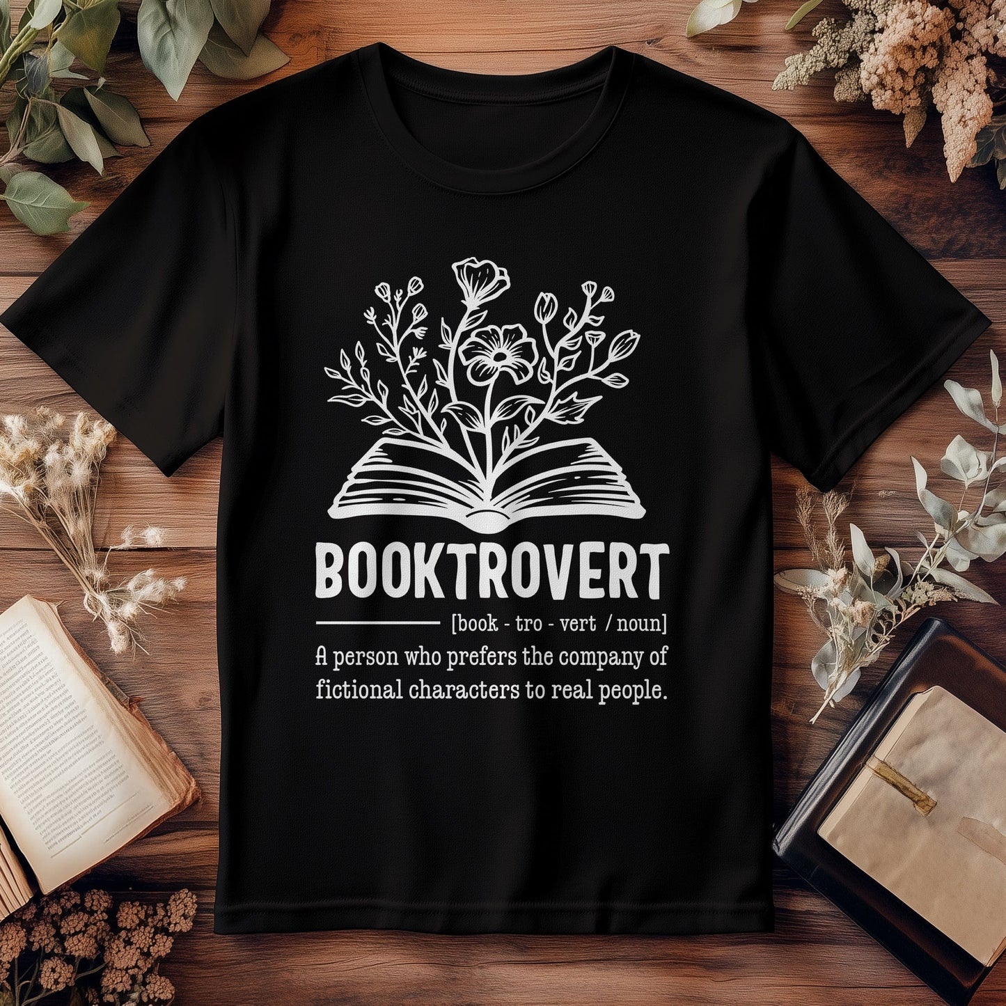 Booktrovert T-shirt
