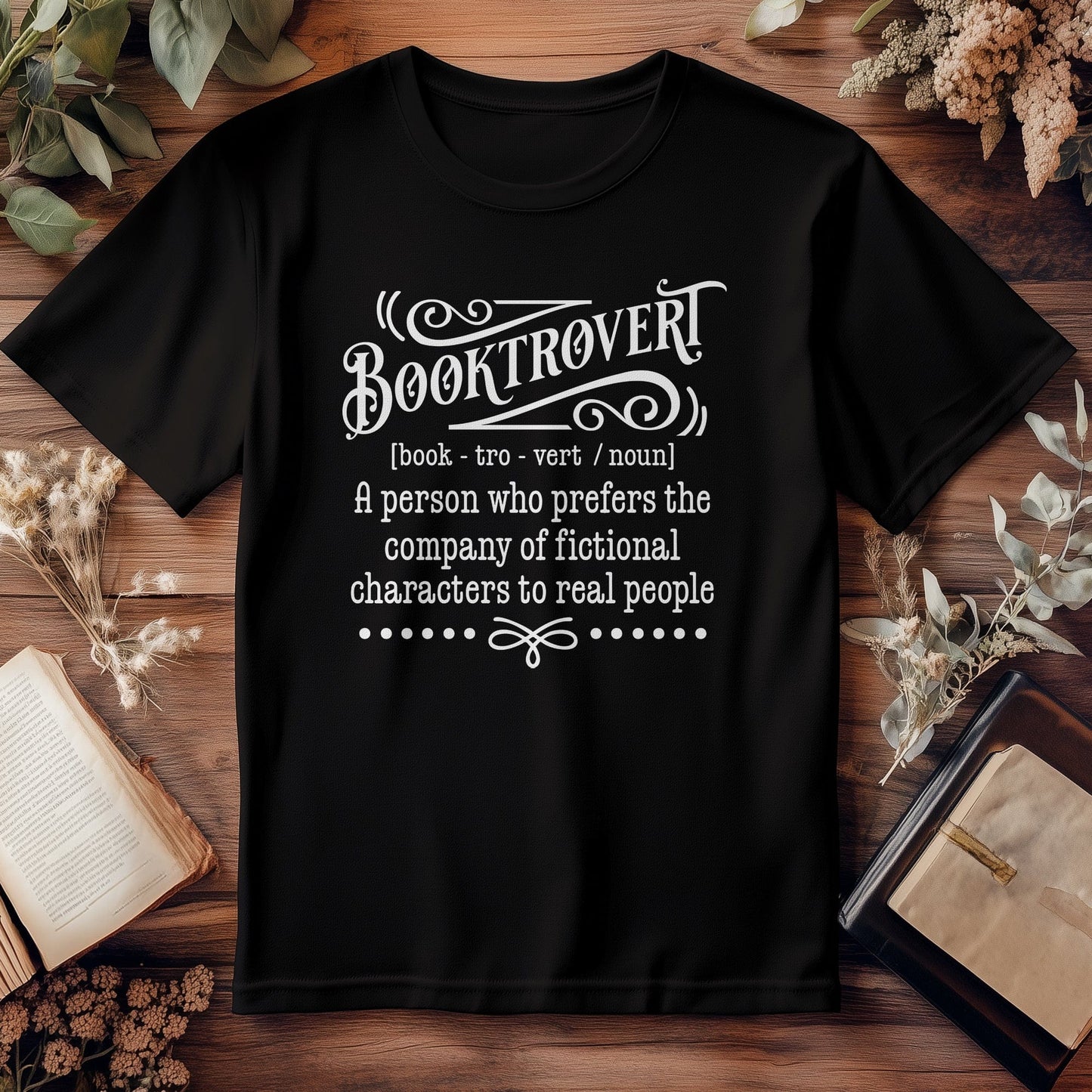 Booktrovert 2 T-Shirt