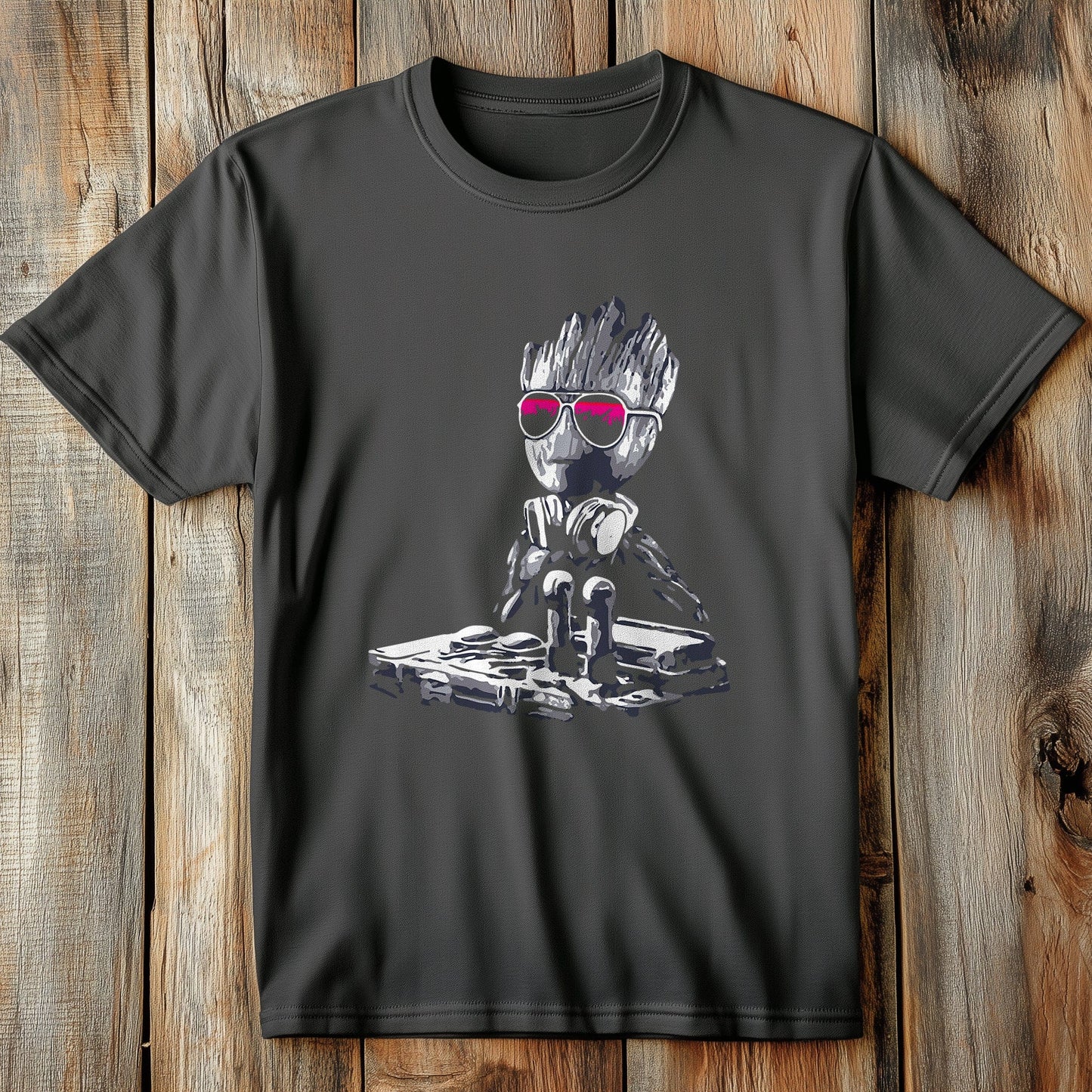 Baby Groot DJ T-shirt - Party Time