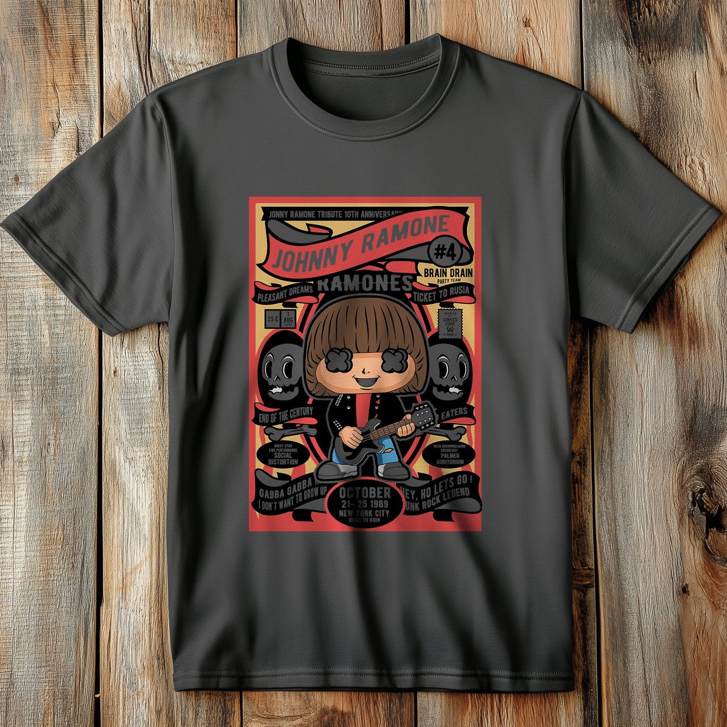 Johnny Ramone T-shirt - Gun Toting