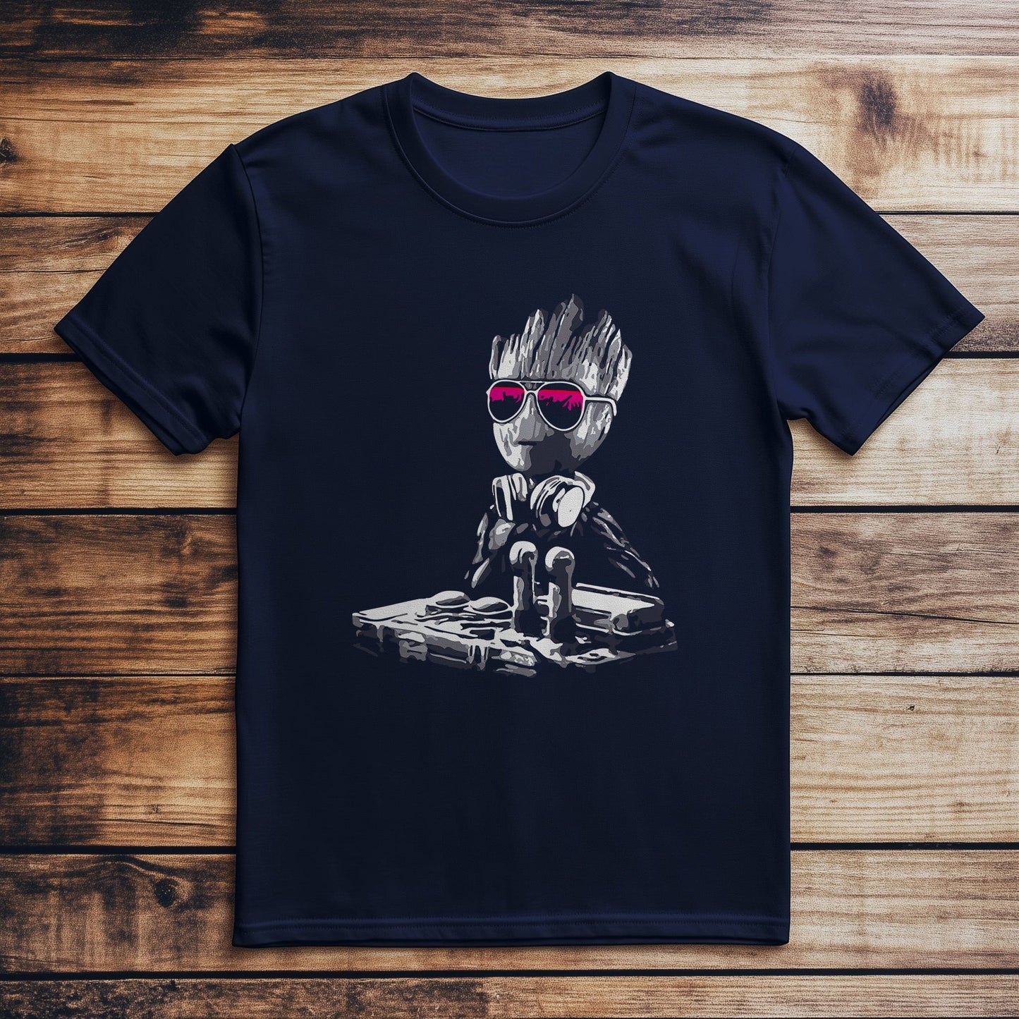 Baby Groot DJ T-shirt - Party Time