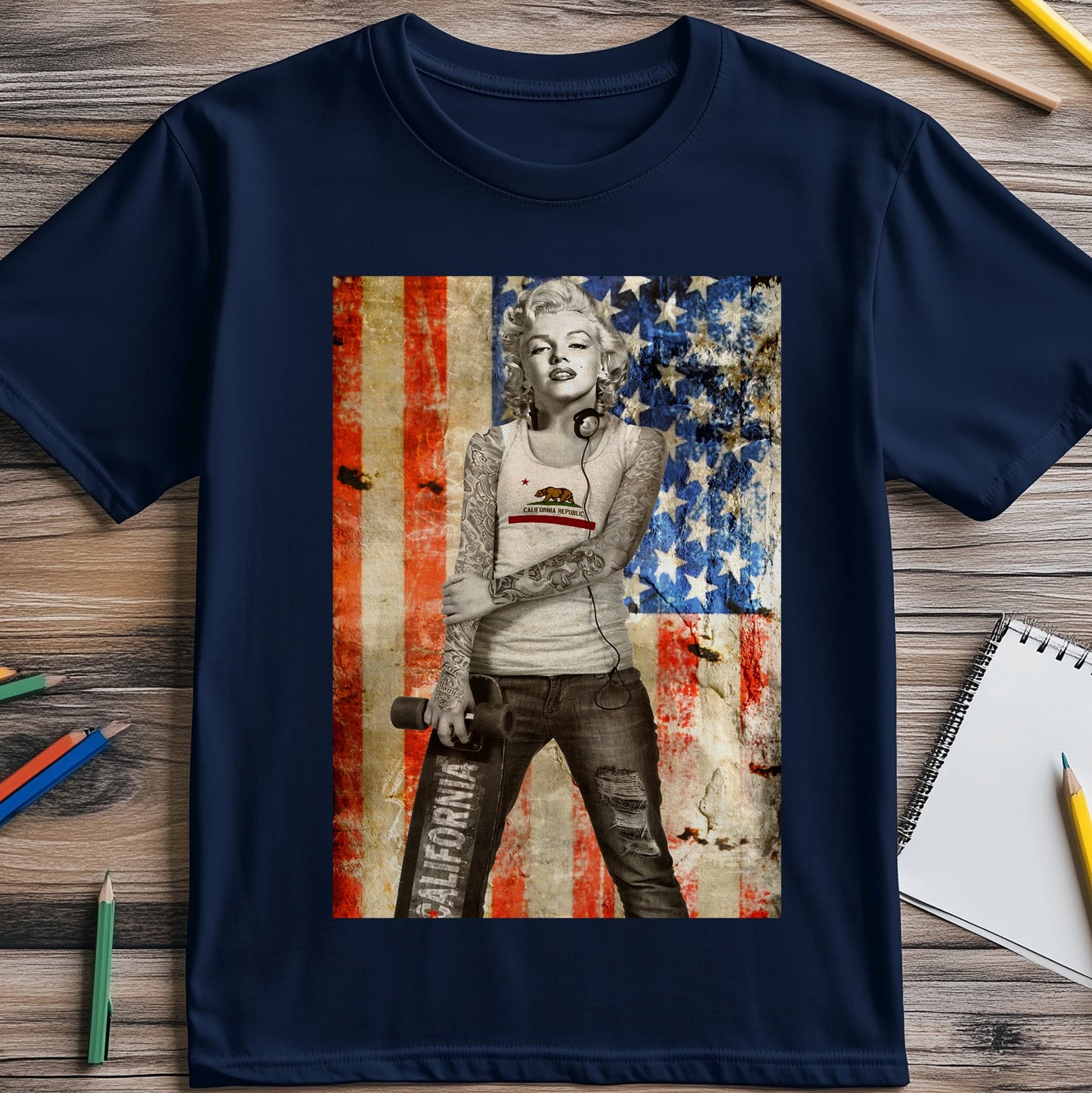 Marilyn Monroe USA Flag T-shirt